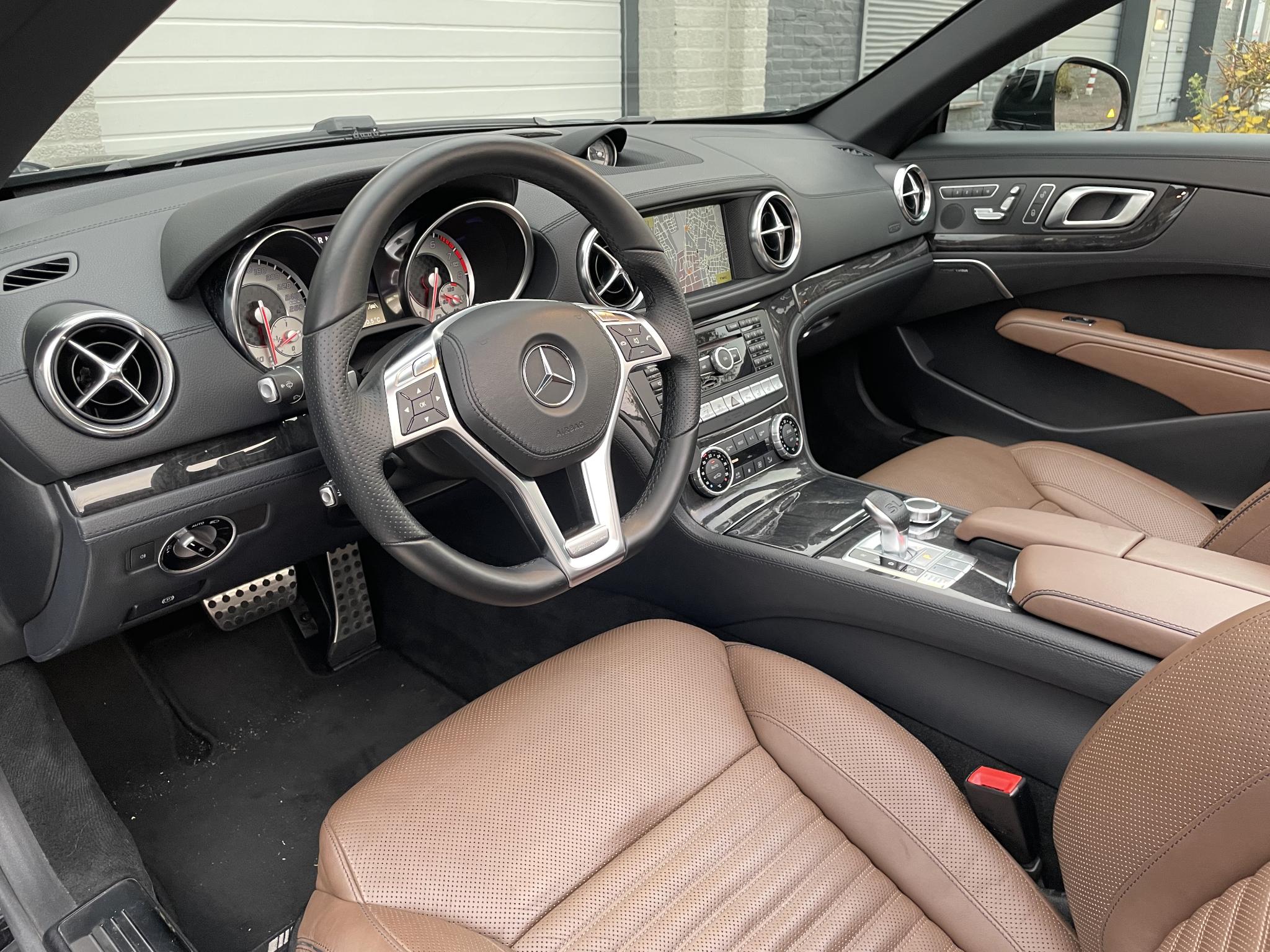 Foto van Mercedes-Benz SL 500