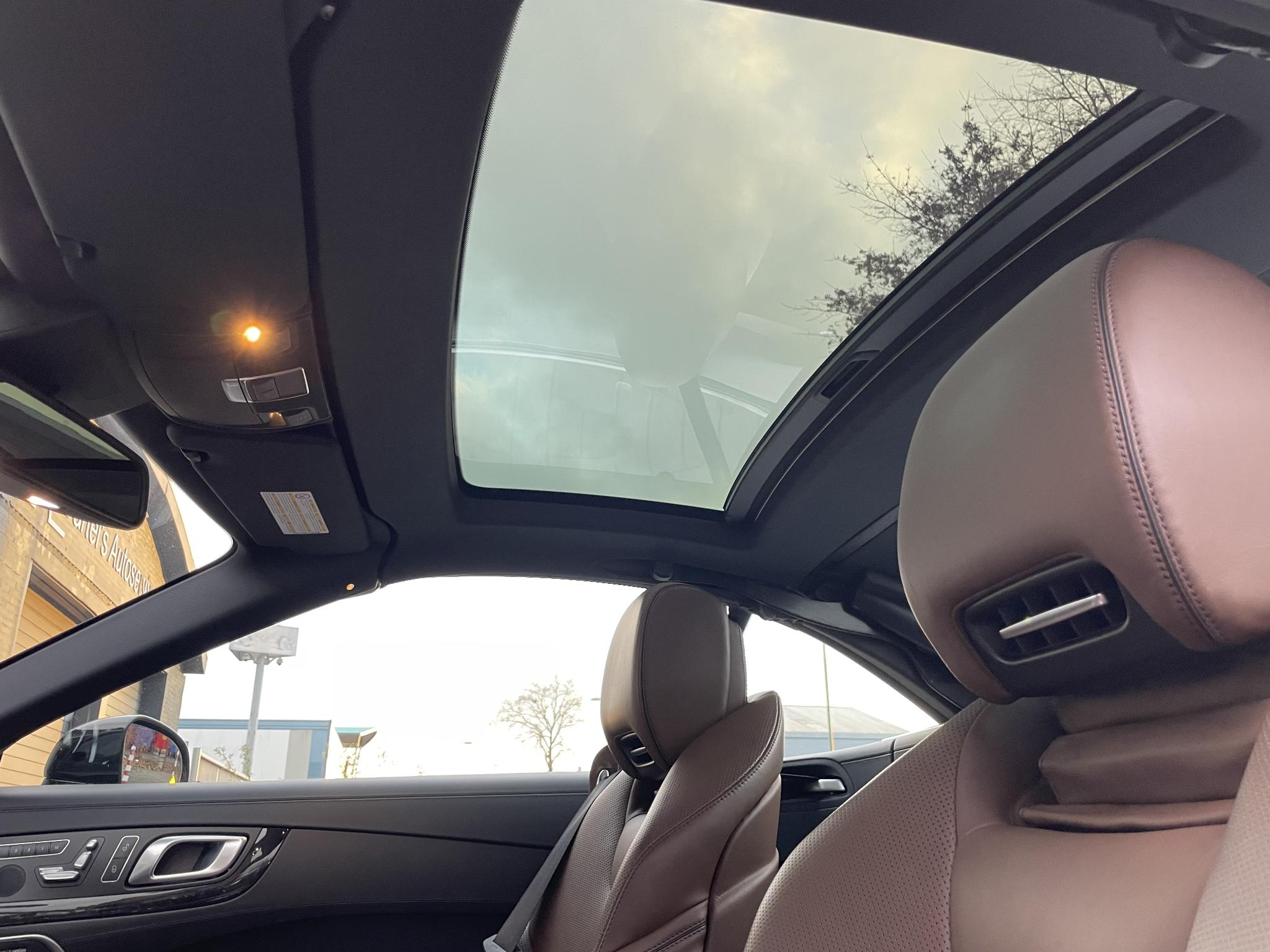Foto van Mercedes-Benz SL 500