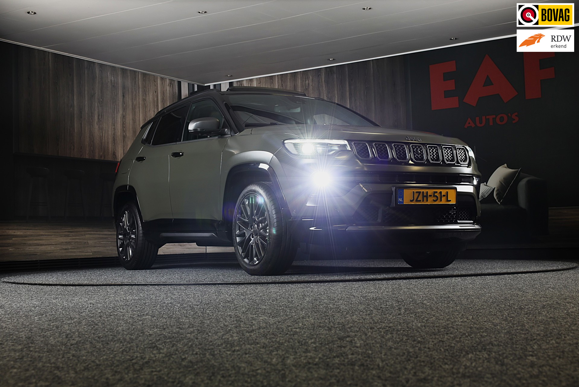 Foto van JEEP COMPASS