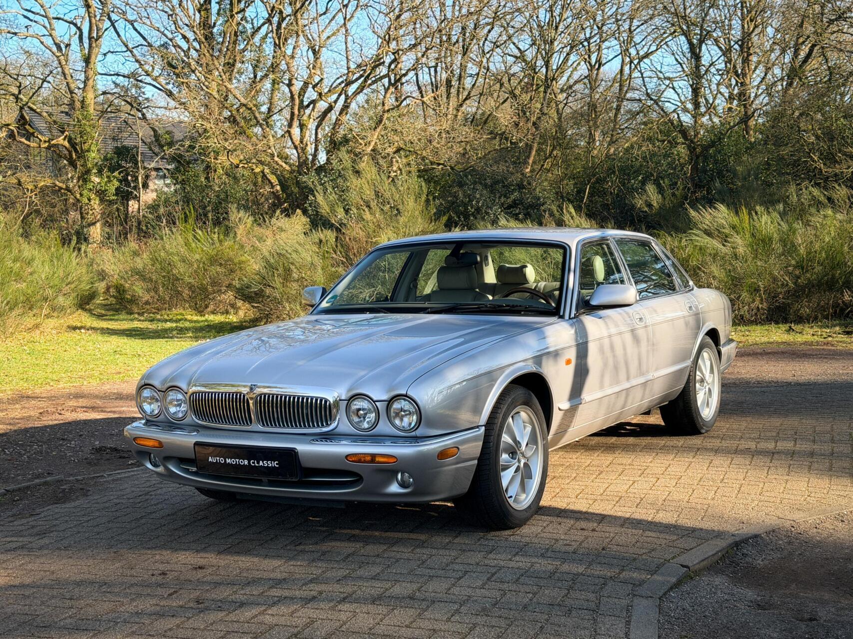 Foto van Jaguar XJ