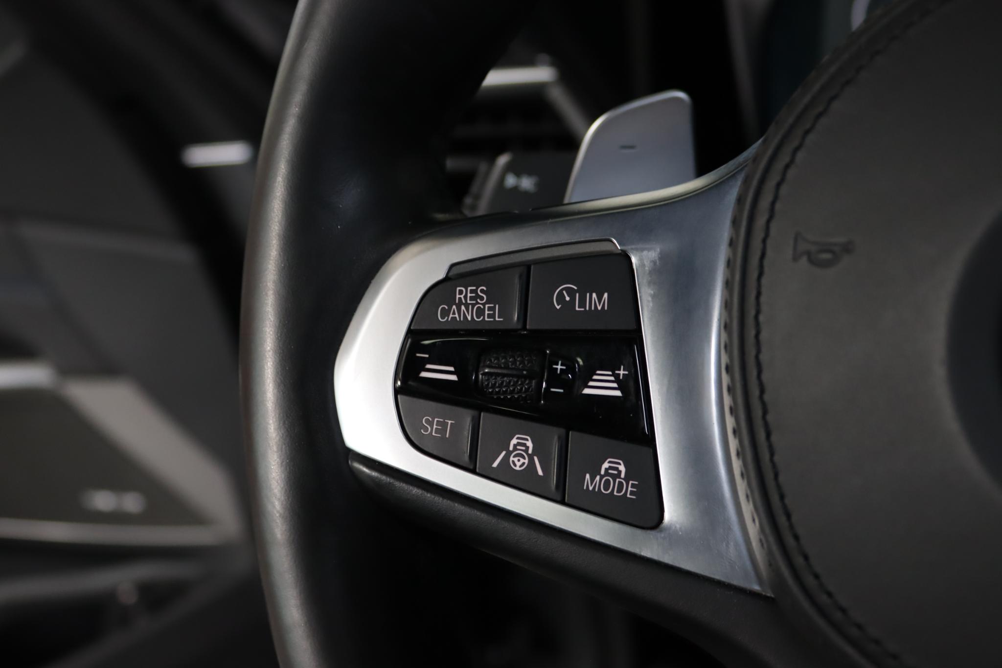Foto van BMW 330e xDrive