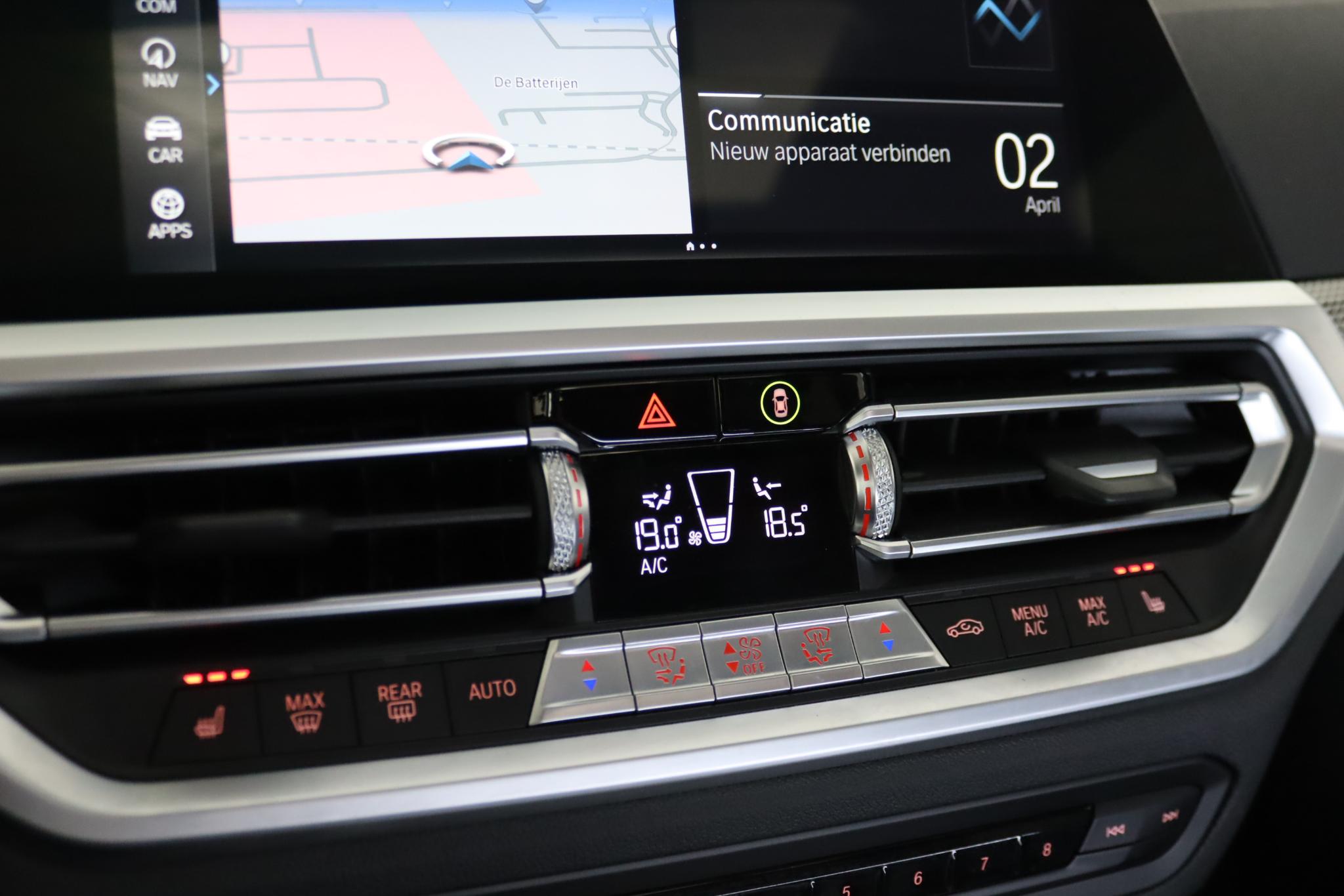 Foto van BMW 330e xDrive