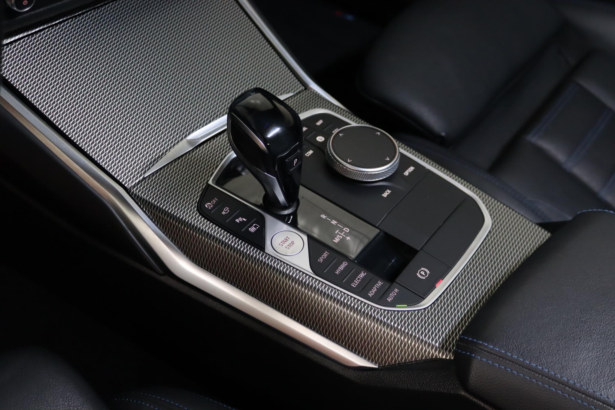 Foto van BMW 330e xDrive