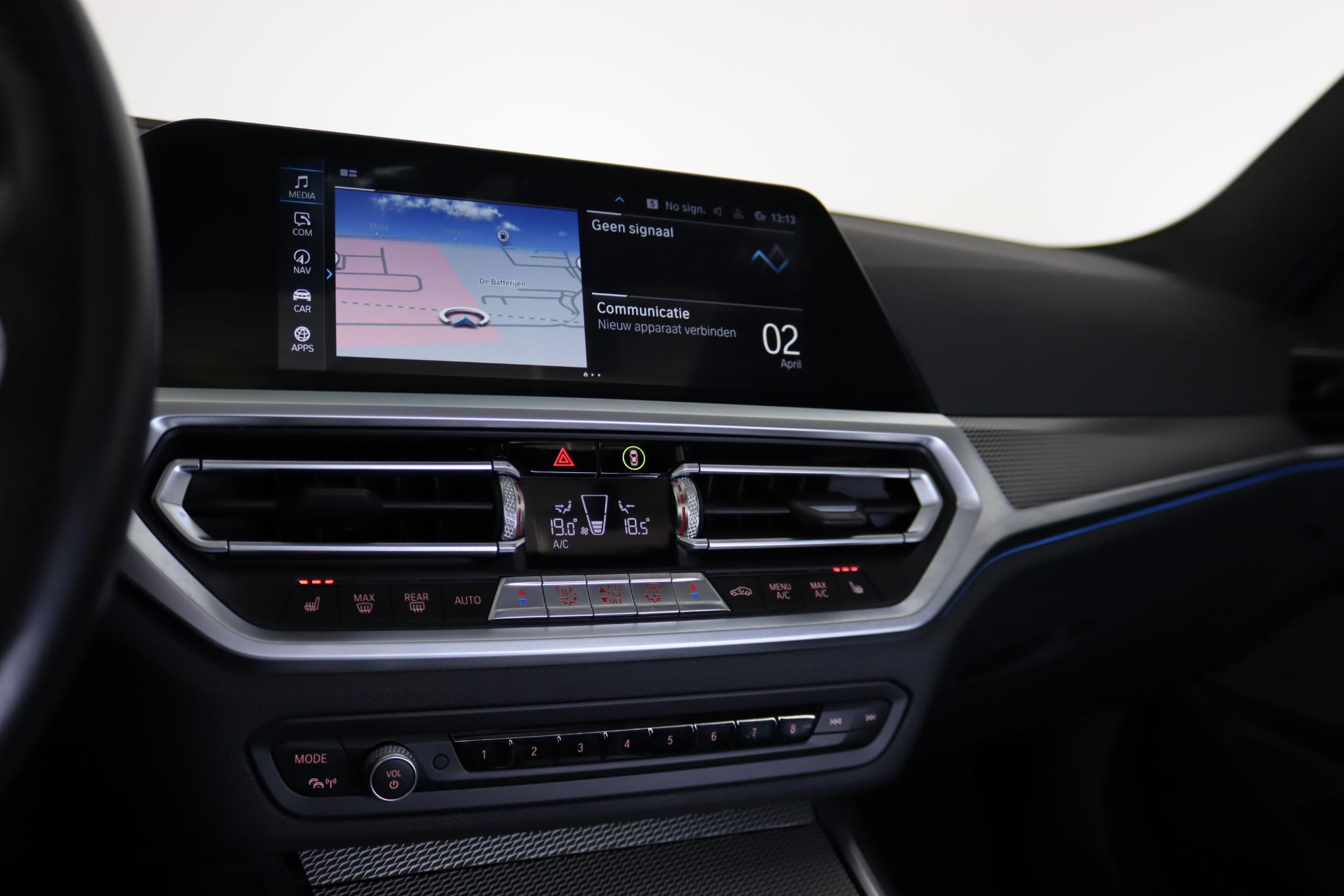 Foto van BMW 330e xDrive
