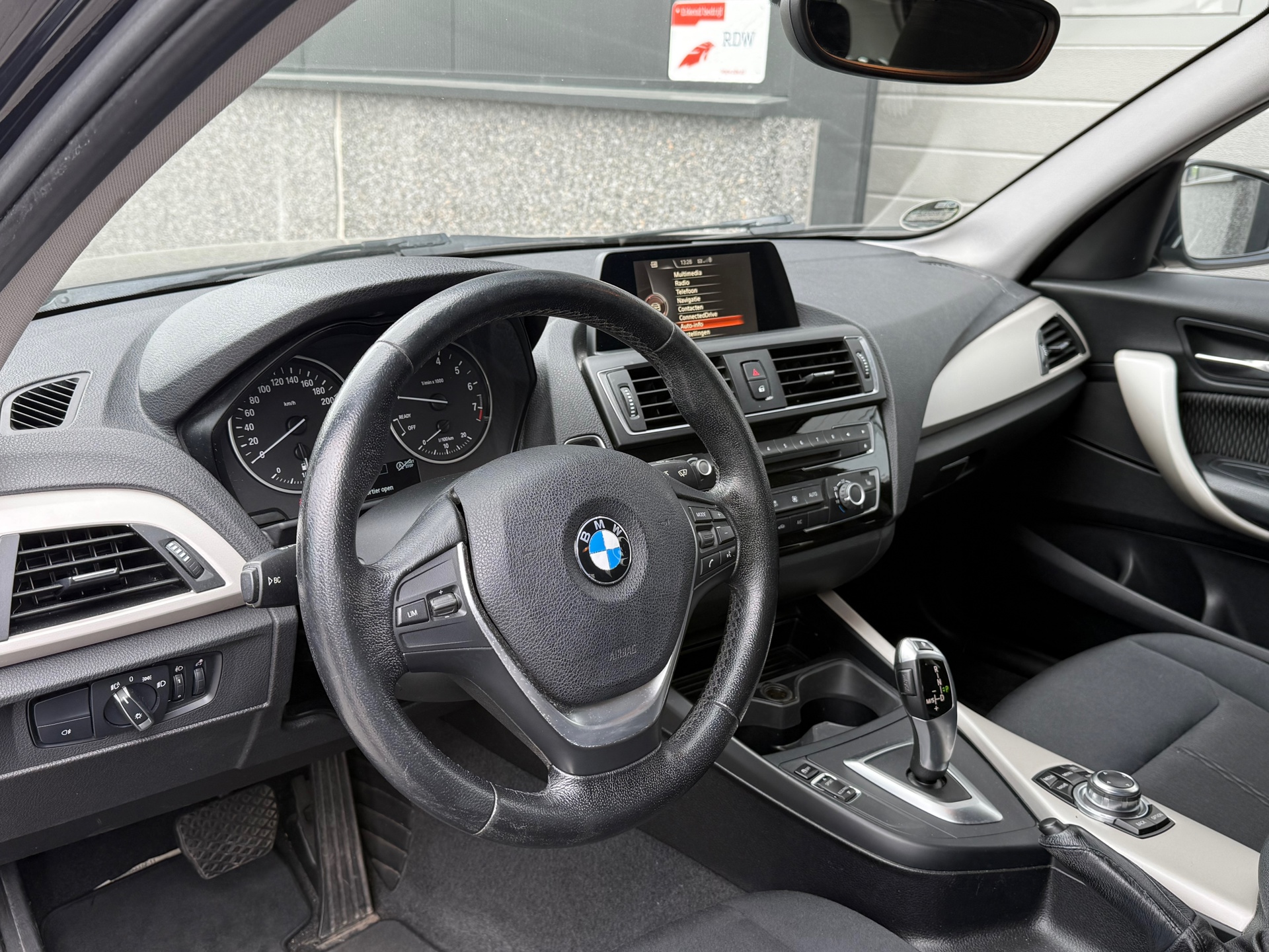 Foto van BMW 118i