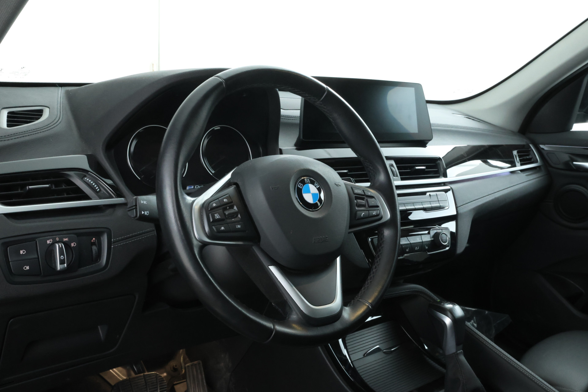 Foto van BMW X1 Xdrive25e
