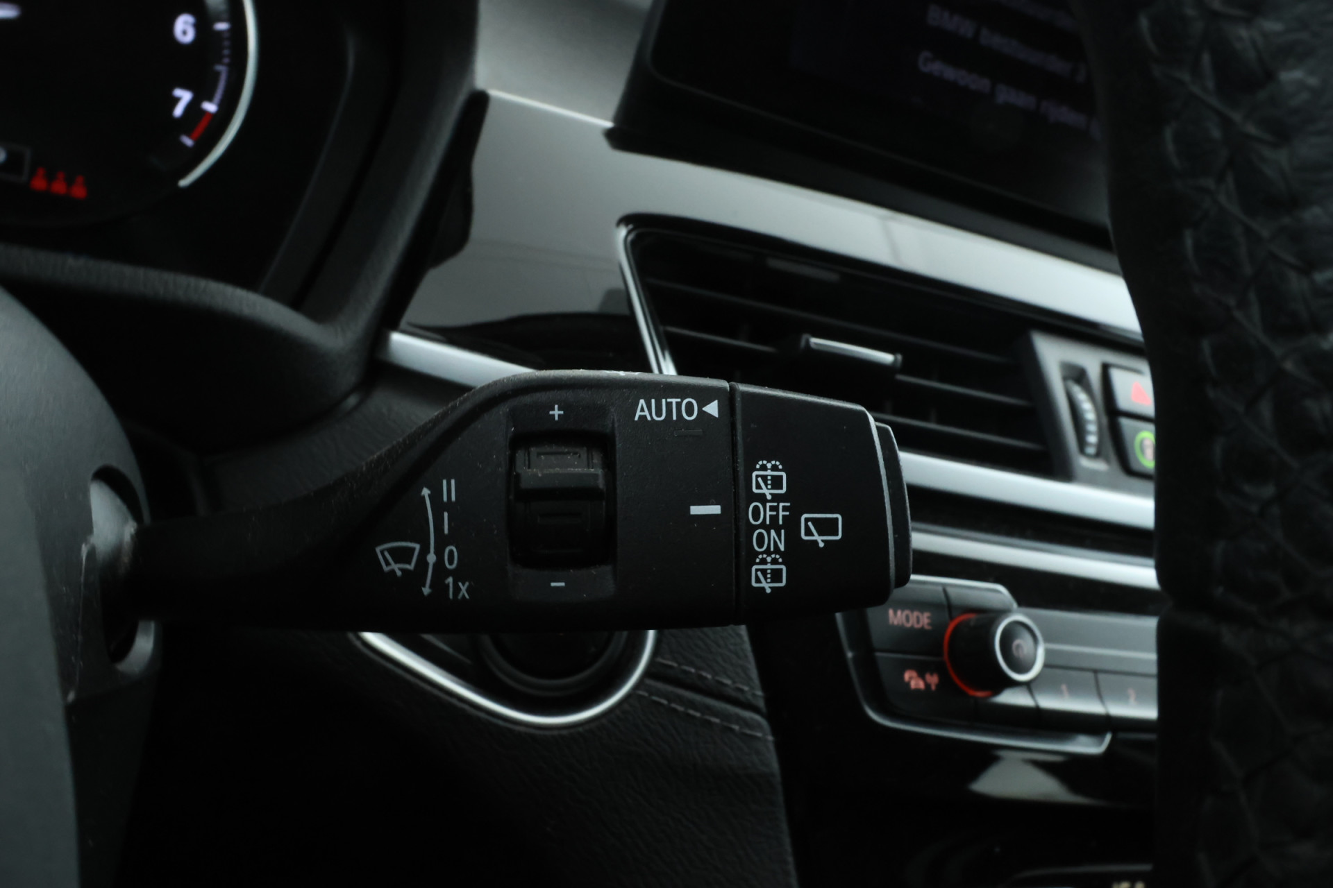 Foto van BMW X1 Xdrive25e