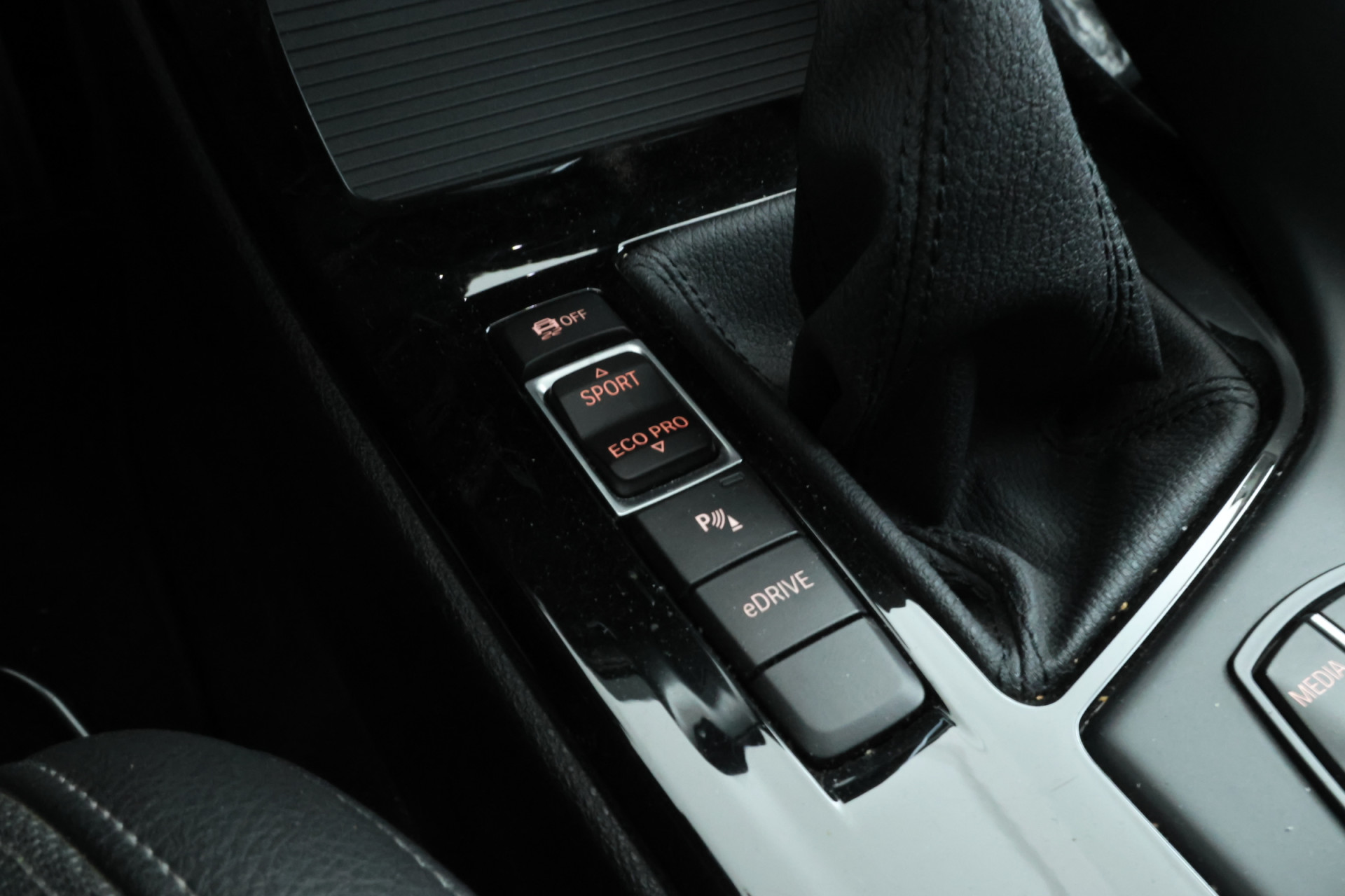 Foto van BMW X1 Xdrive25e