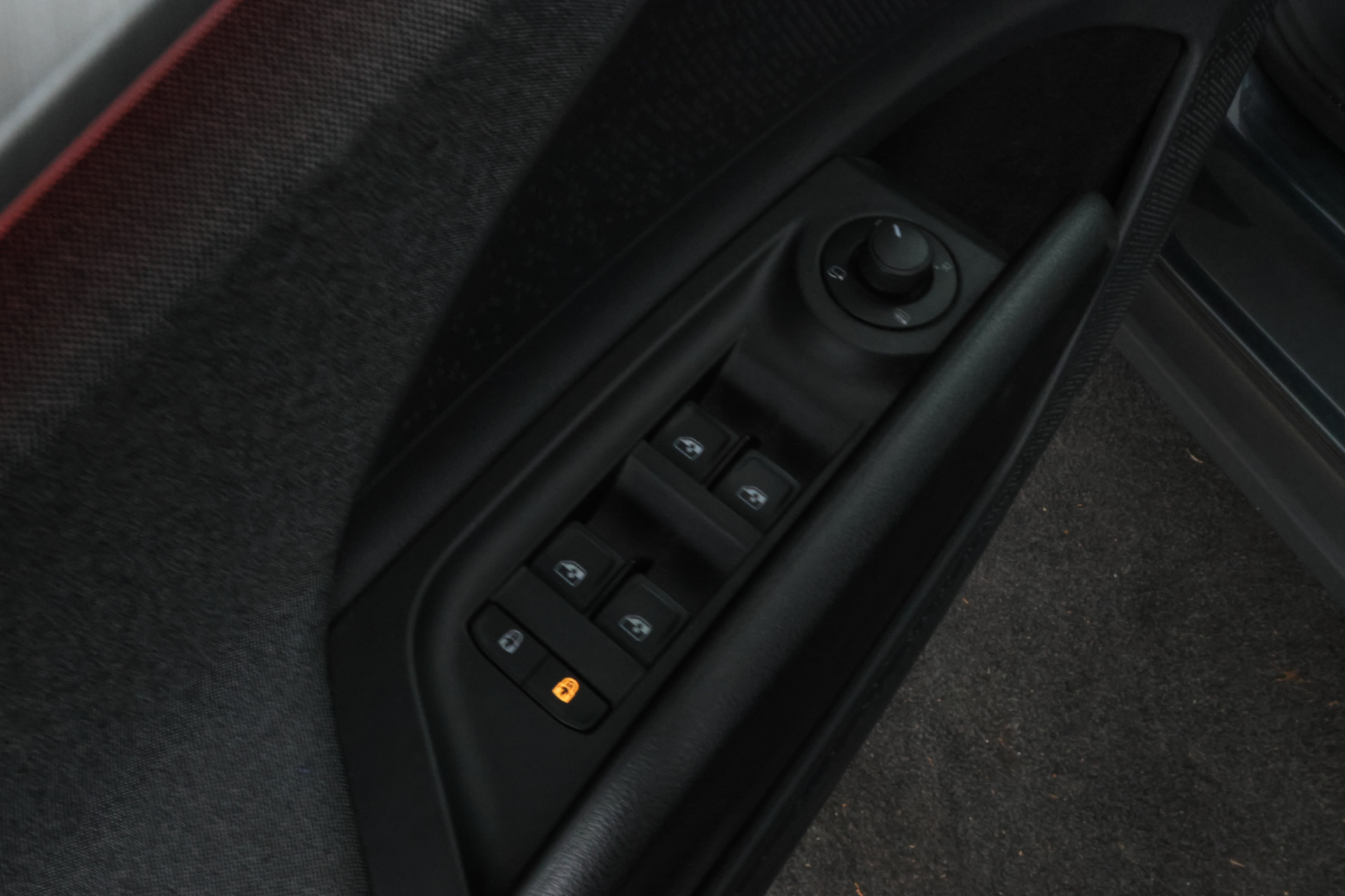 Foto van Skoda Enyaq 80