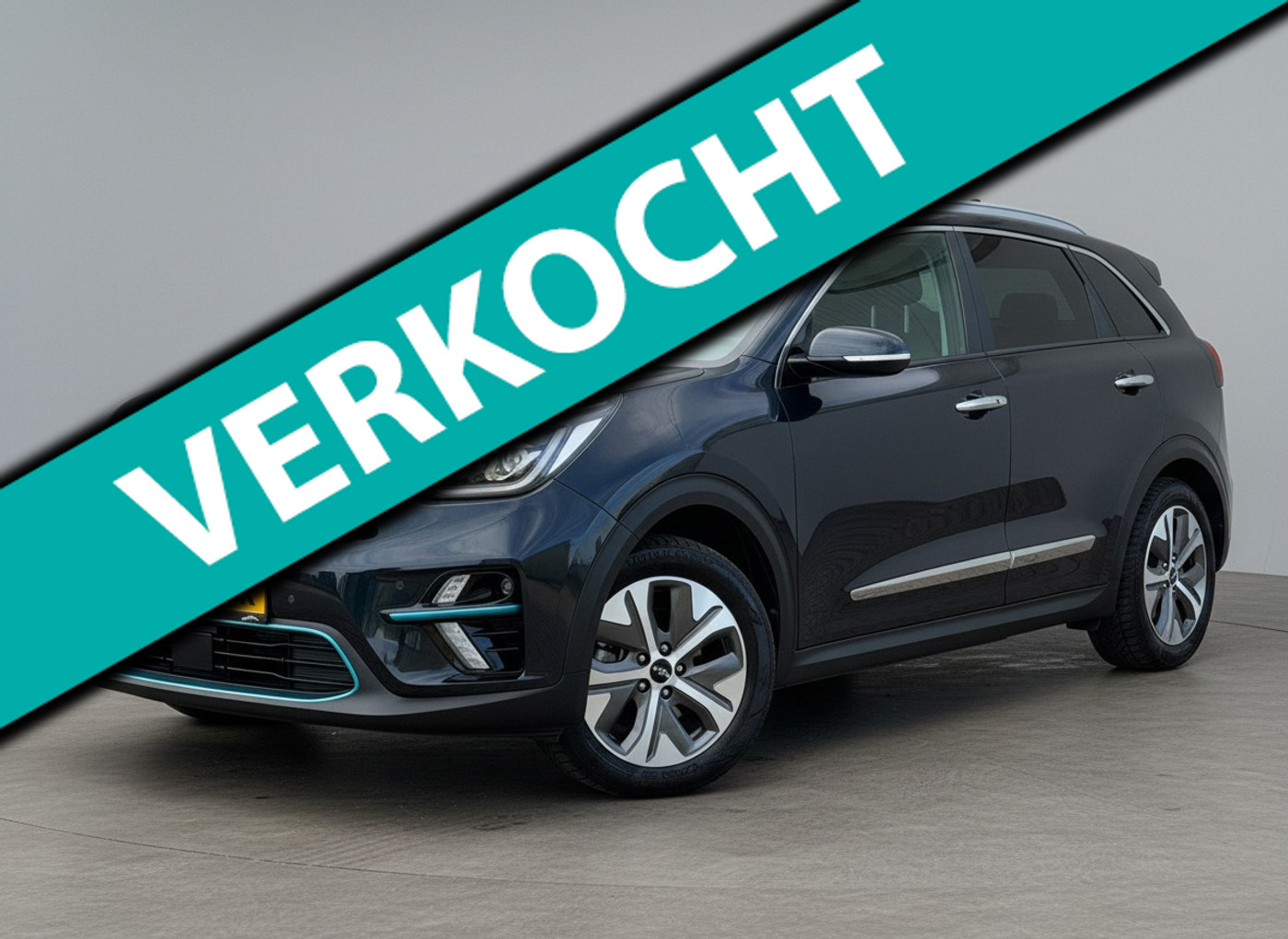 Kia E-niro ExecutiveLine 64 kWh|Schuif/kanteldak|Trekhaak|SOH 100%|Carplay 2022 - voorkant