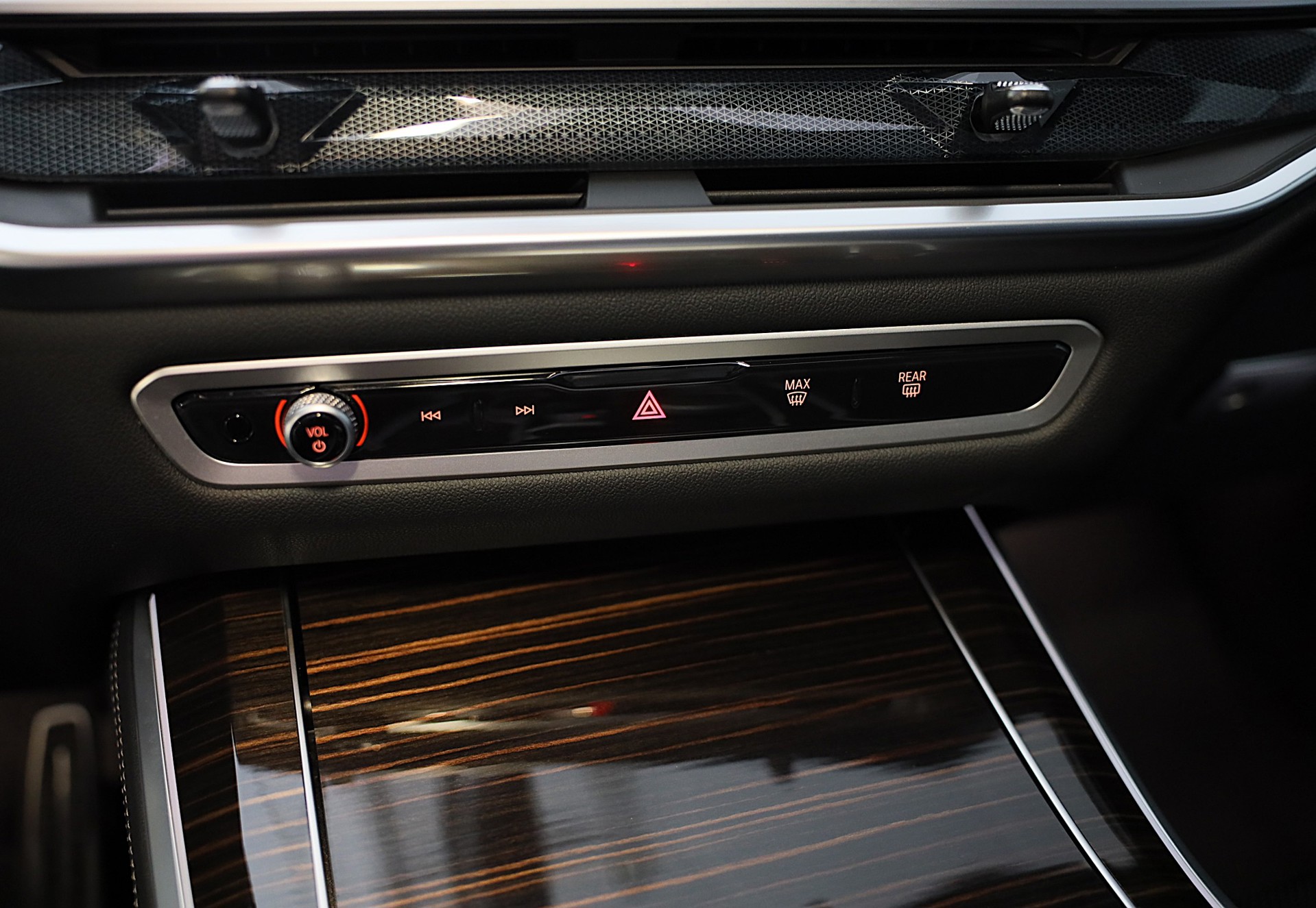 Foto van BMW X5 Xdrive50e