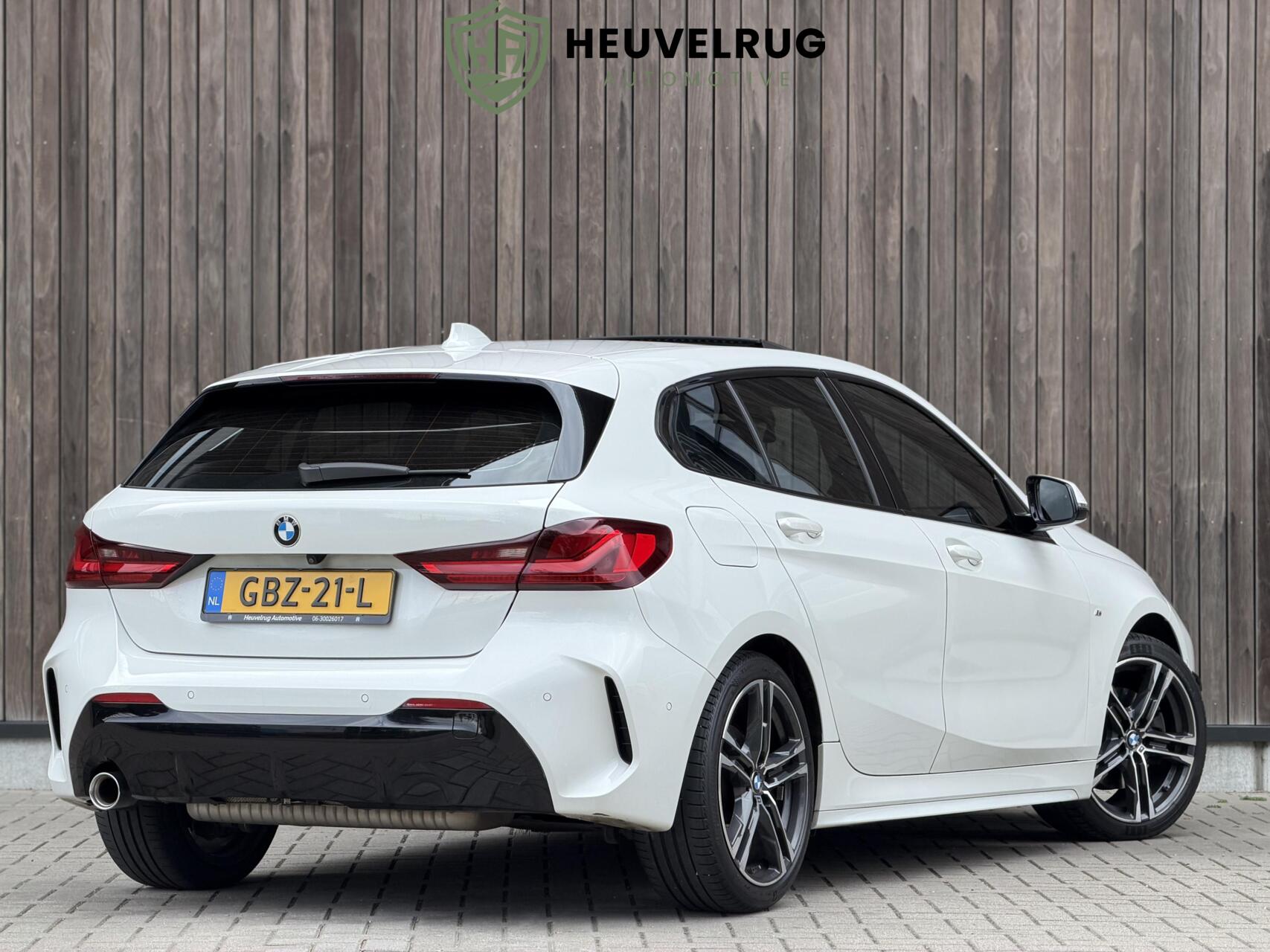 Foto van BMW 118i