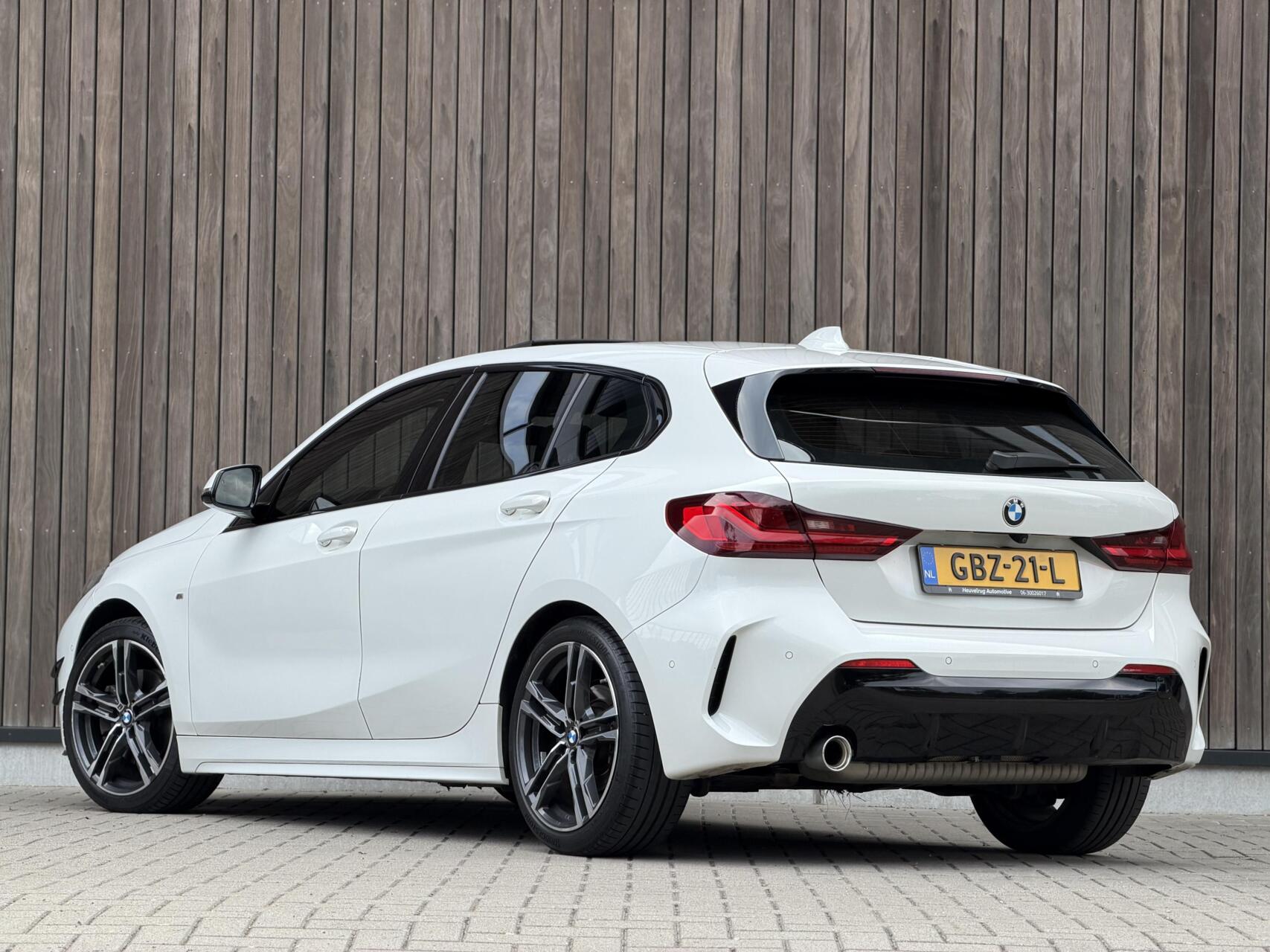 Foto van BMW 118i