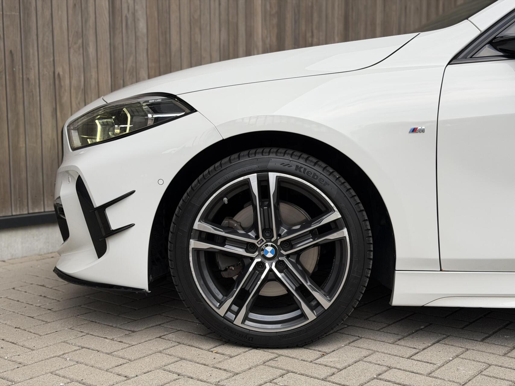 Foto van BMW 118i
