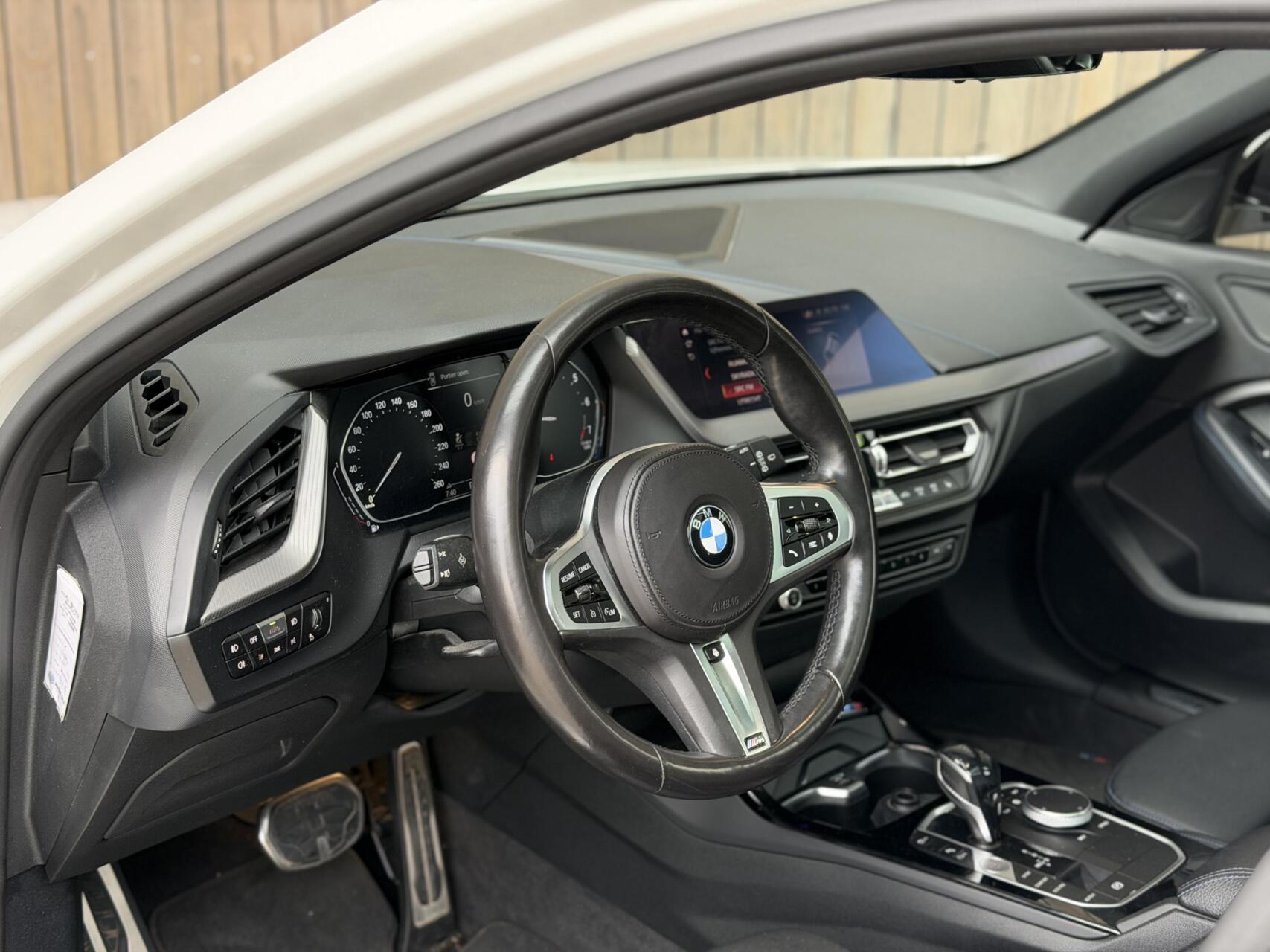 Foto van BMW 118i