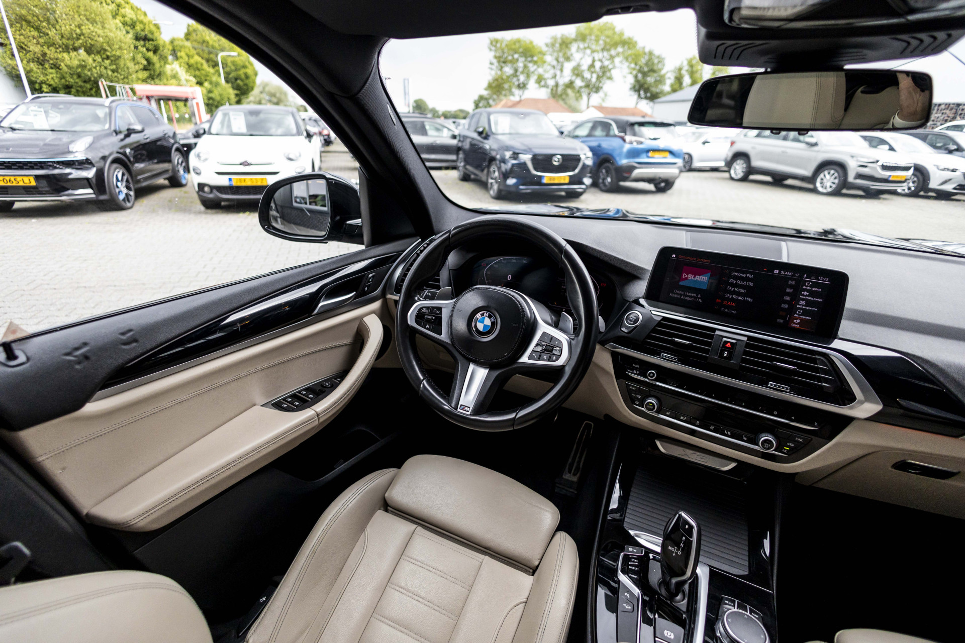 Foto van BMW X3 Xdrive20i