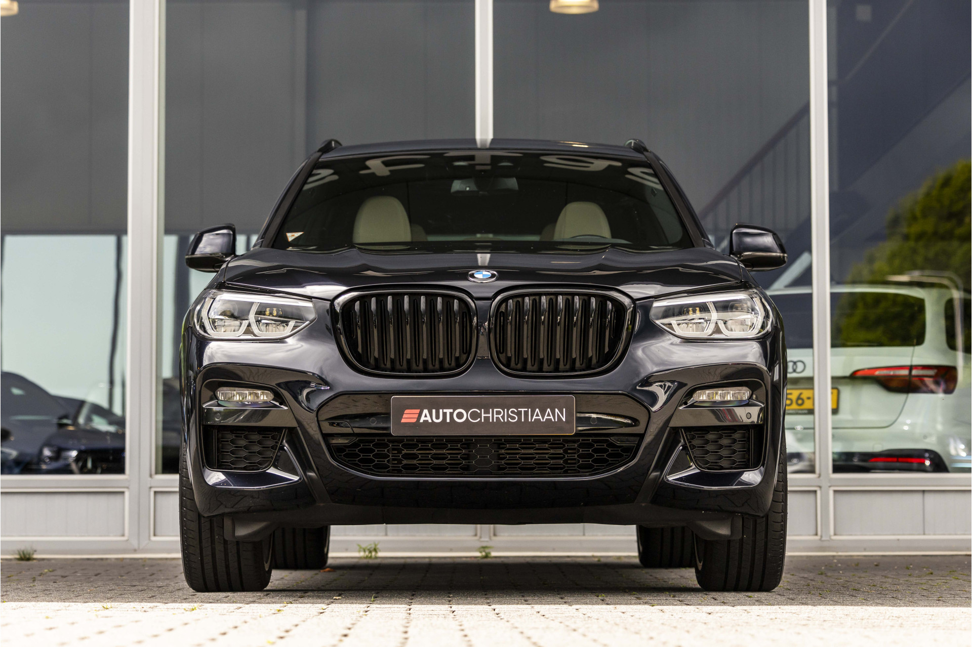 Foto van BMW X3 Xdrive20i