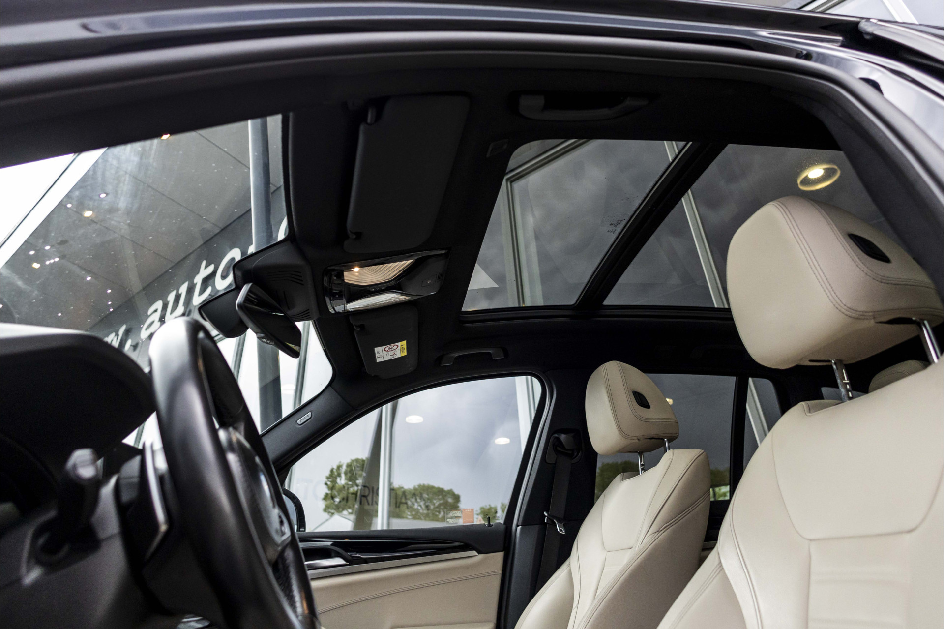Foto van BMW X3 Xdrive20i