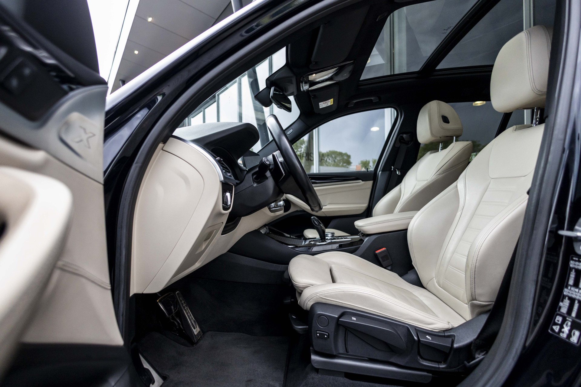 Foto van BMW X3 Xdrive20i