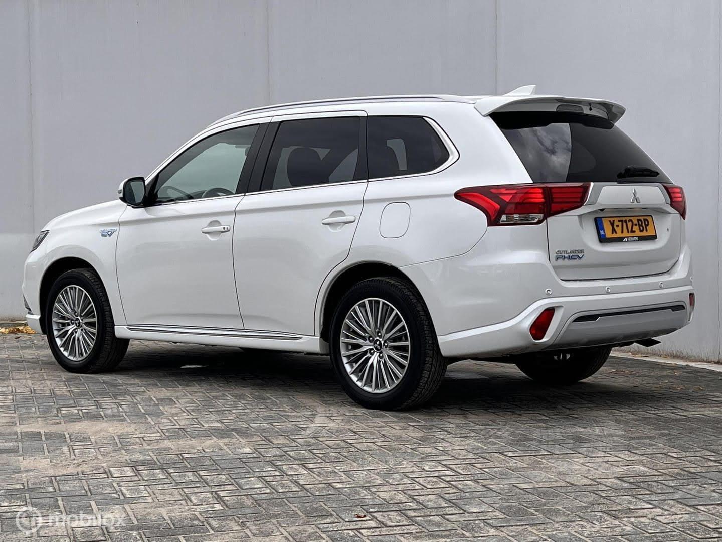 Foto van Mitsubishi Mitsubishi Outlander