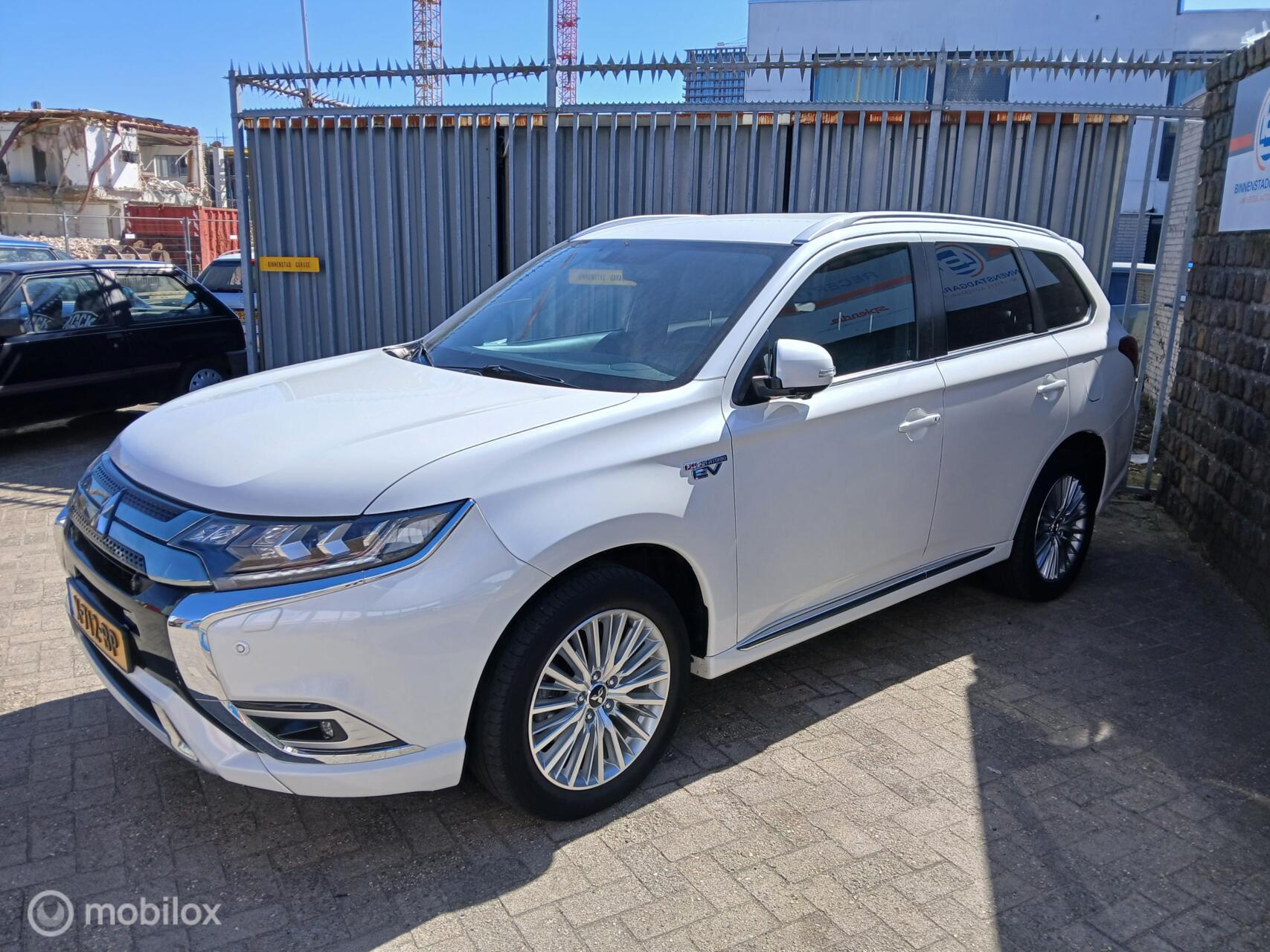 Foto van Mitsubishi Mitsubishi Outlander