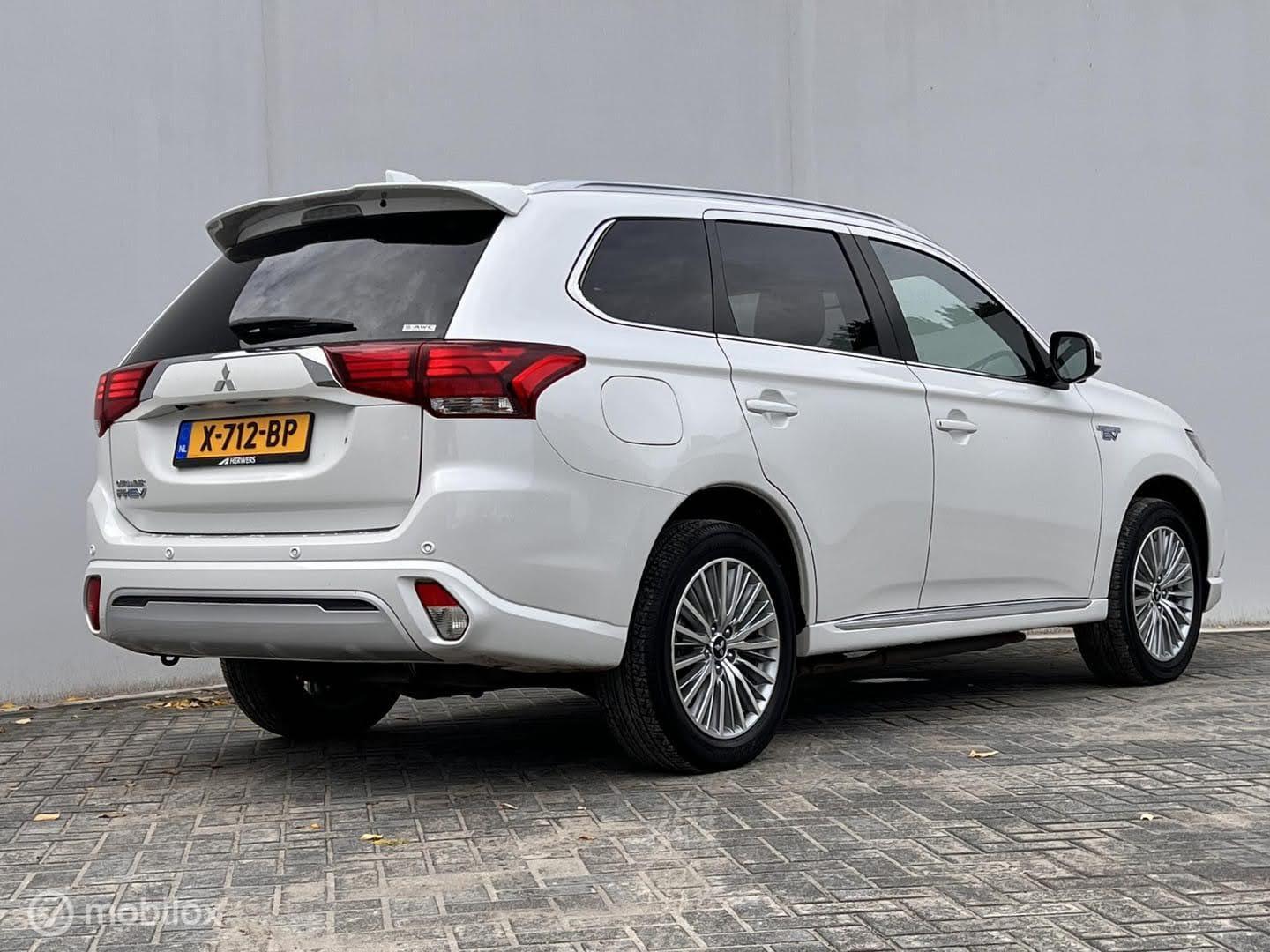 Foto van Mitsubishi Mitsubishi Outlander