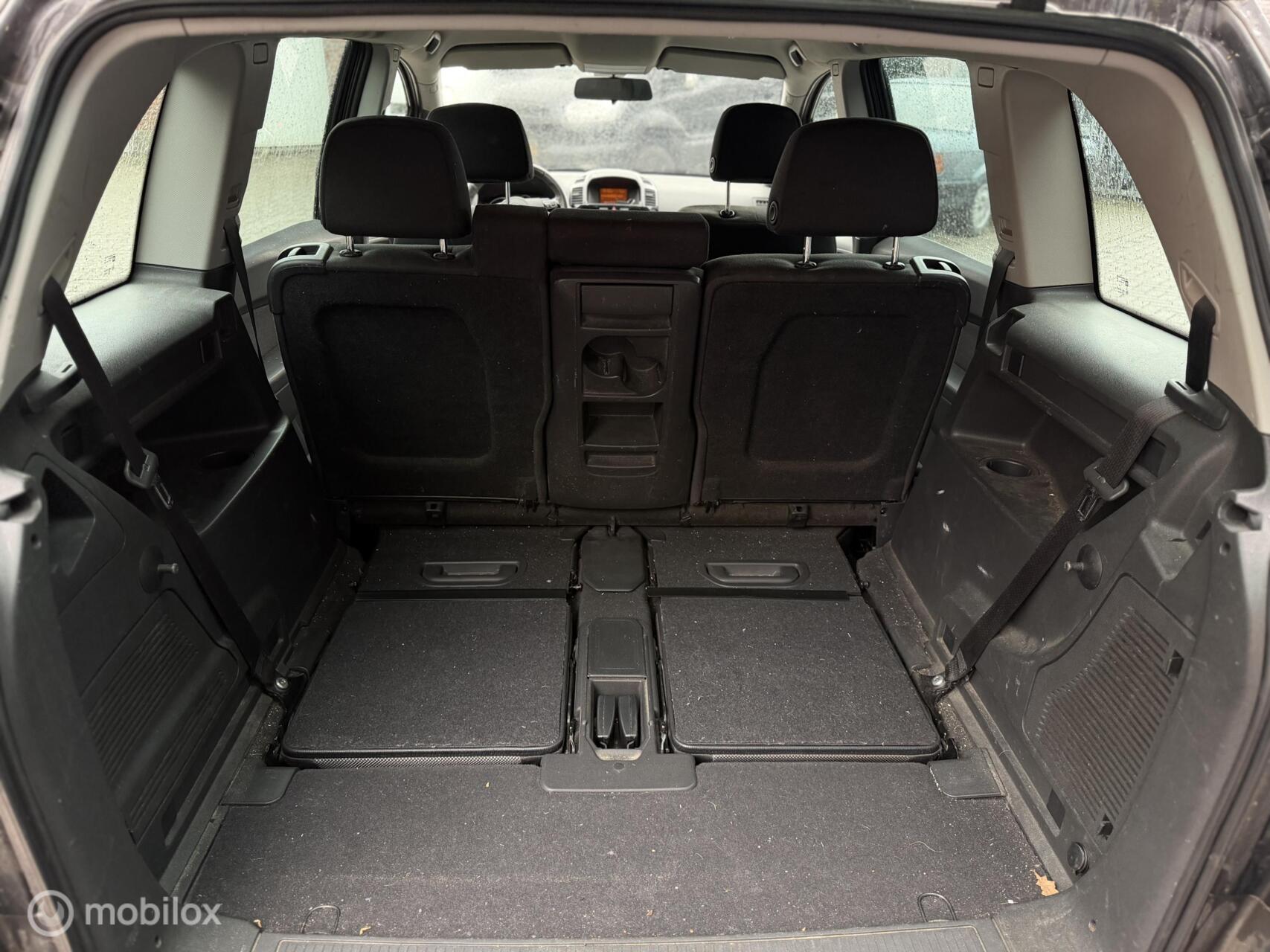 Foto van Opel Zafira