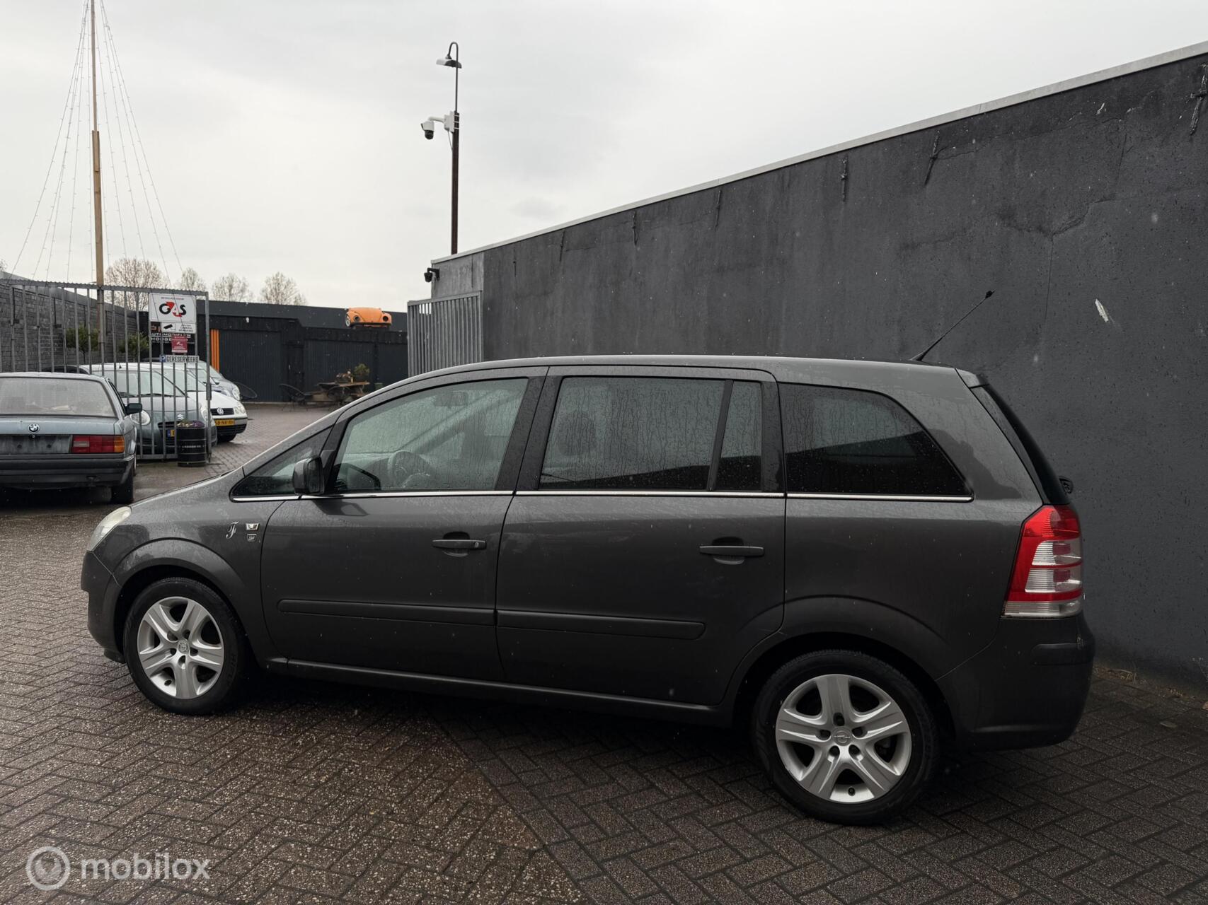 Foto van Opel Zafira