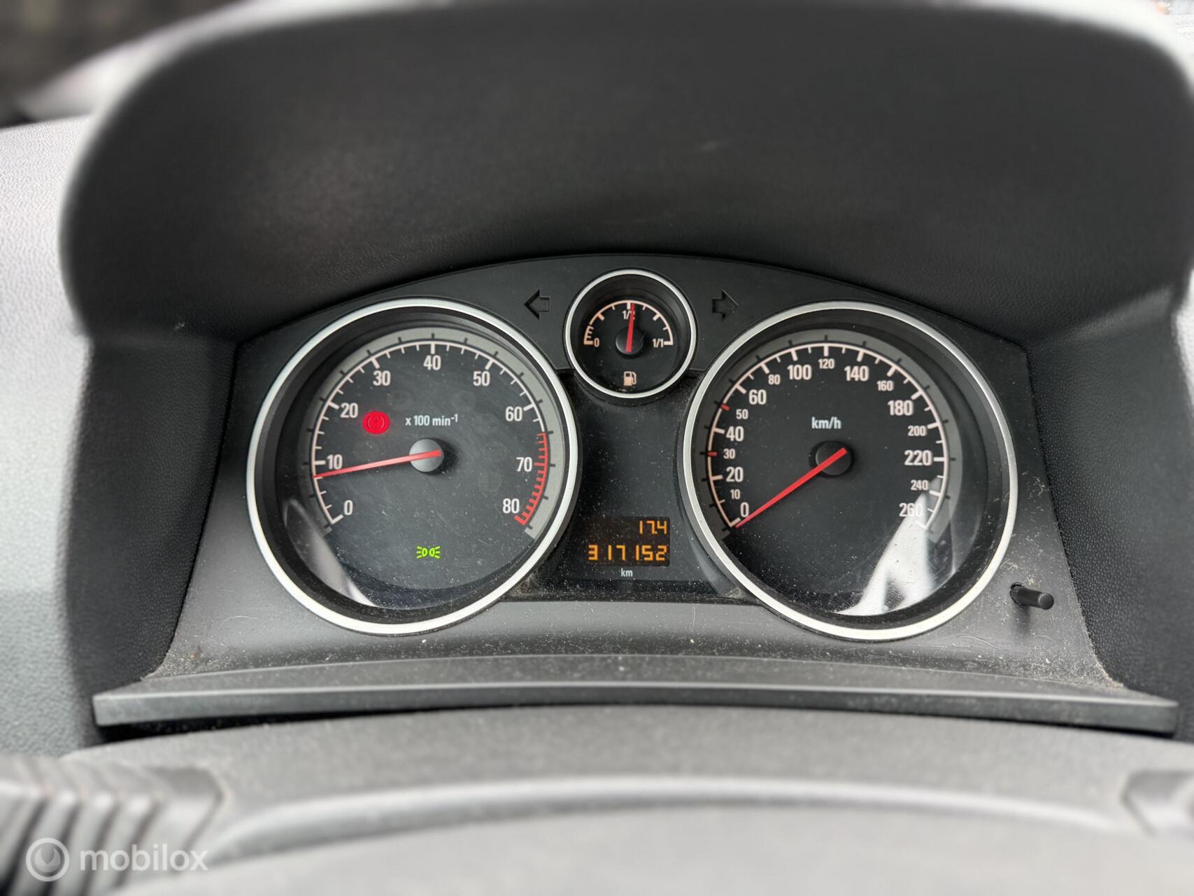 Foto van Opel Zafira
