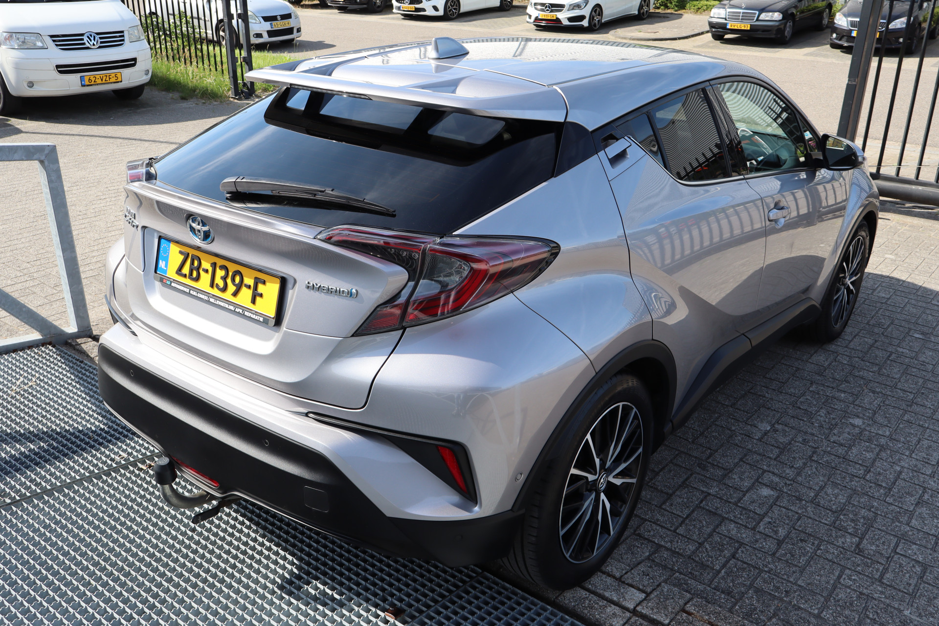 Foto van Toyota Toyota C-hr