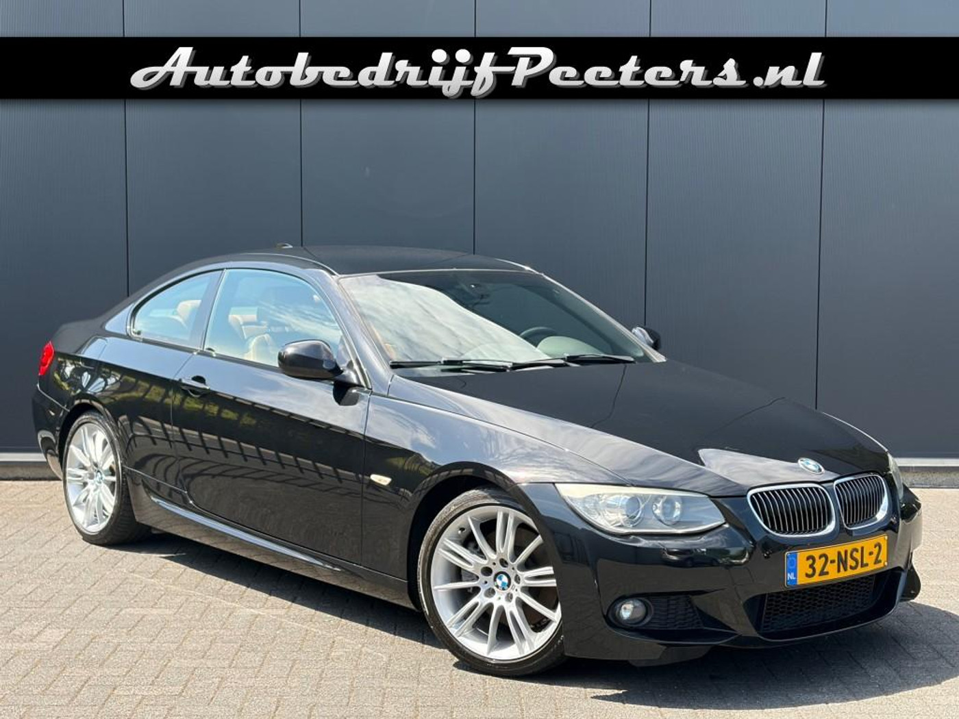 BMW 3-serie Coupé Coupe 325i M Sport Shadow Sportleder 2e eigenaar NL-auto 2010 - voorkant
