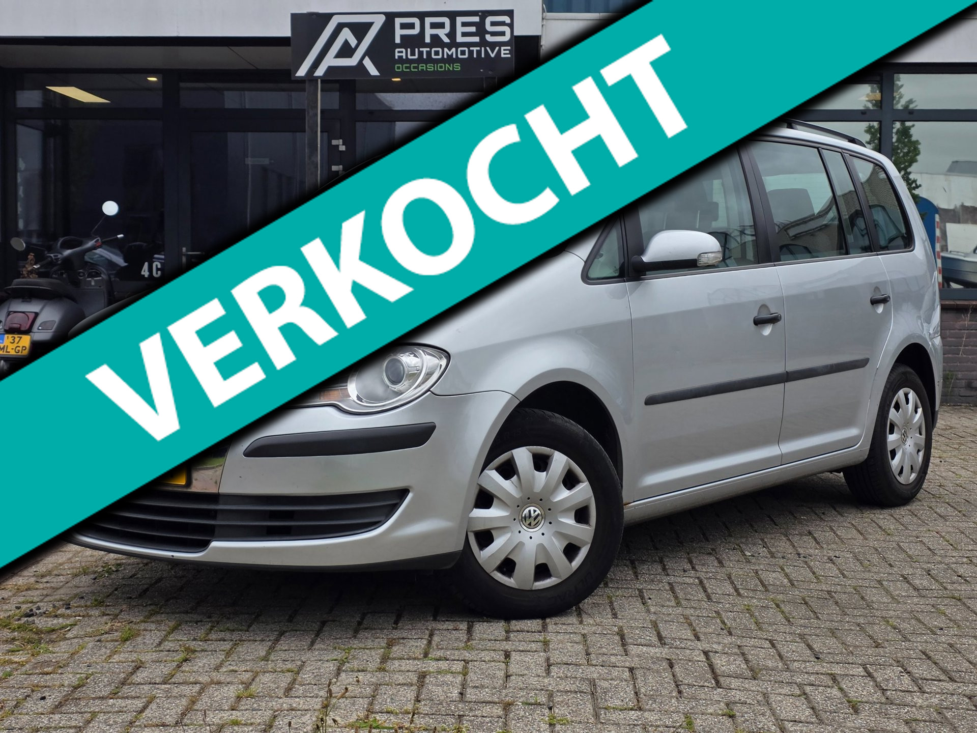 Volkswagen Touran 1.6 Trendline Business | 7-persoons 2007 - voorkant