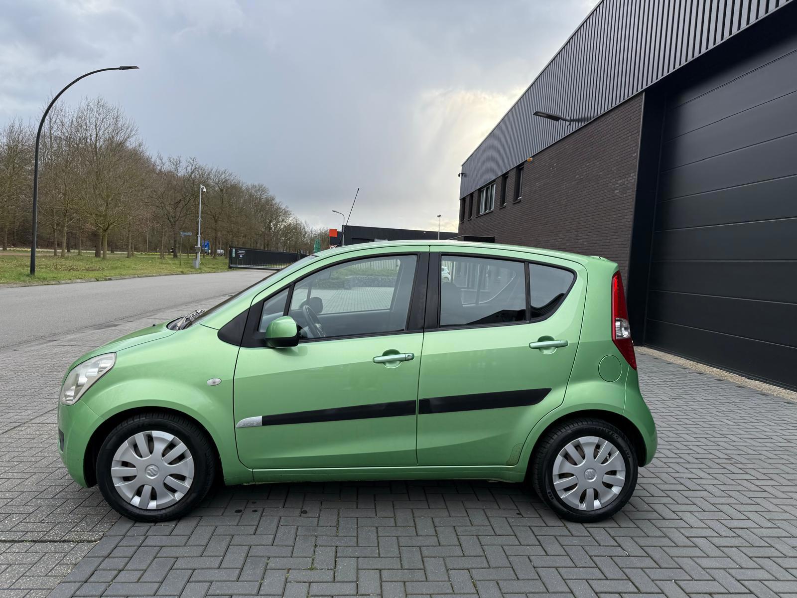 Foto van Suzuki Splash