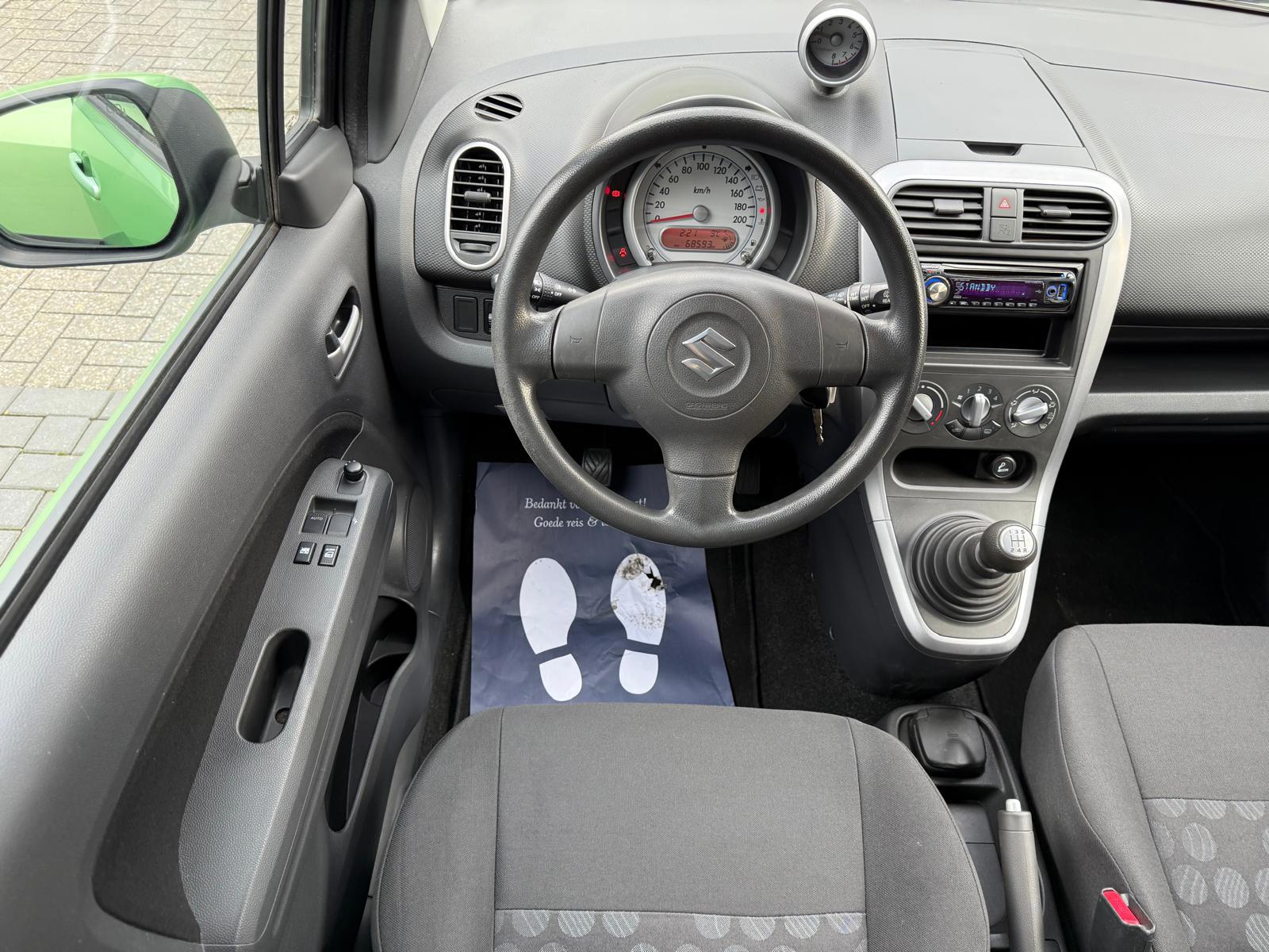 Foto van Suzuki Splash