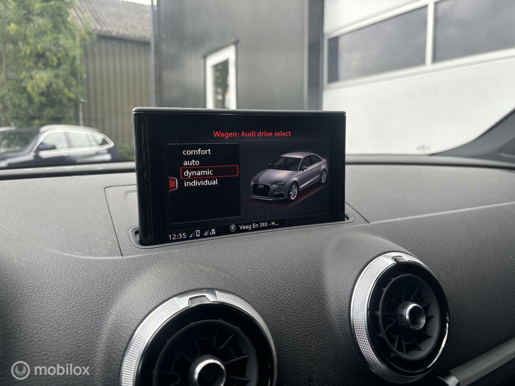 Foto van Audi A3 Limousine