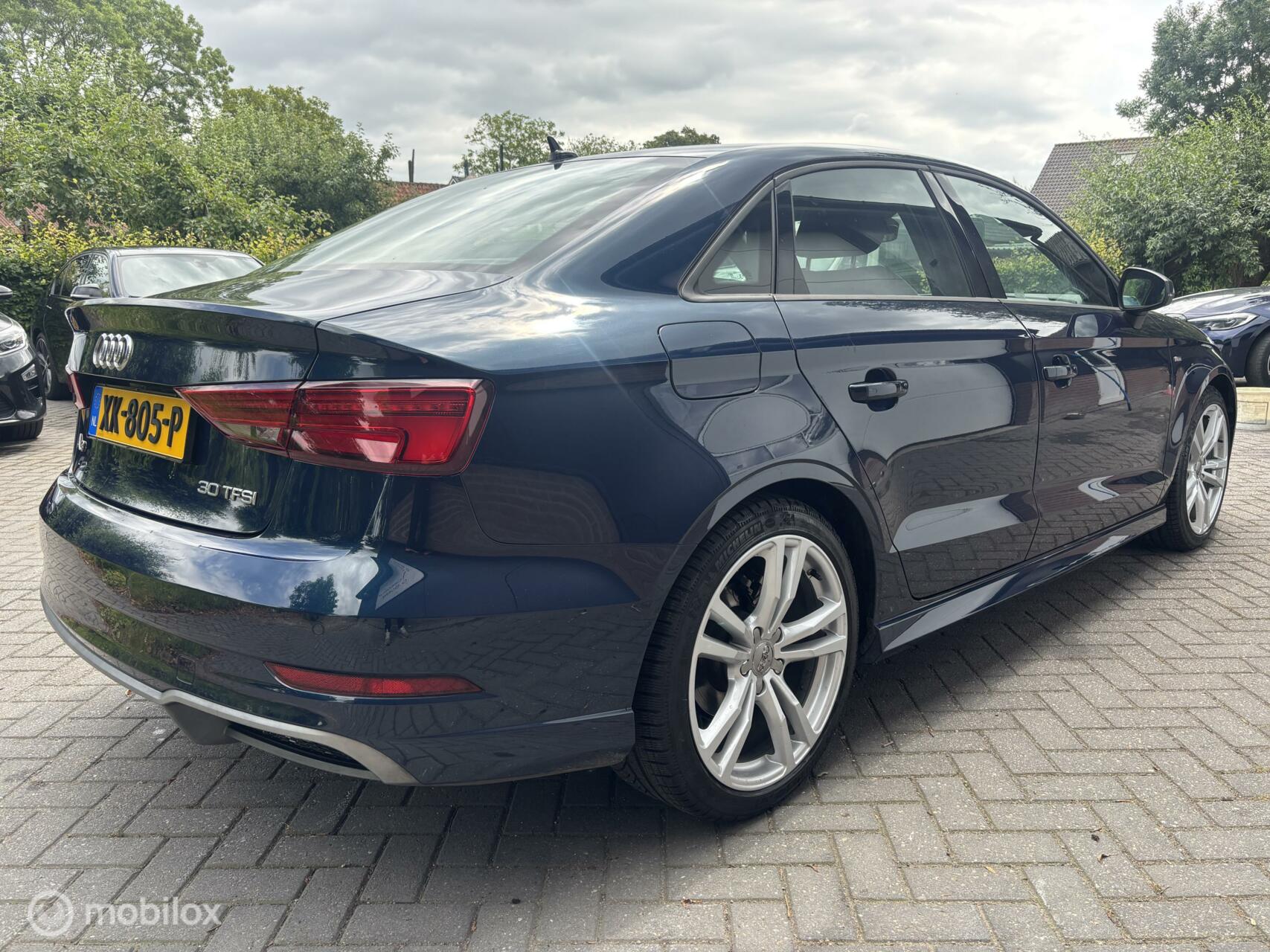 Foto van Audi A3 Limousine