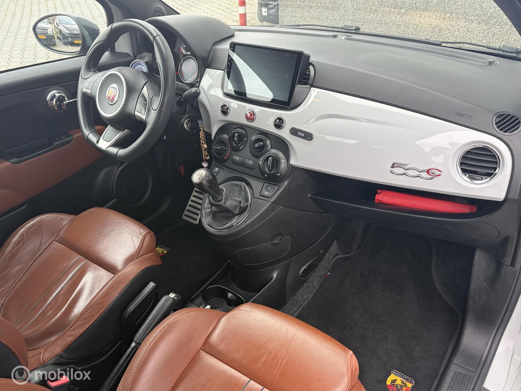 Foto van Fiat 500 Abarth