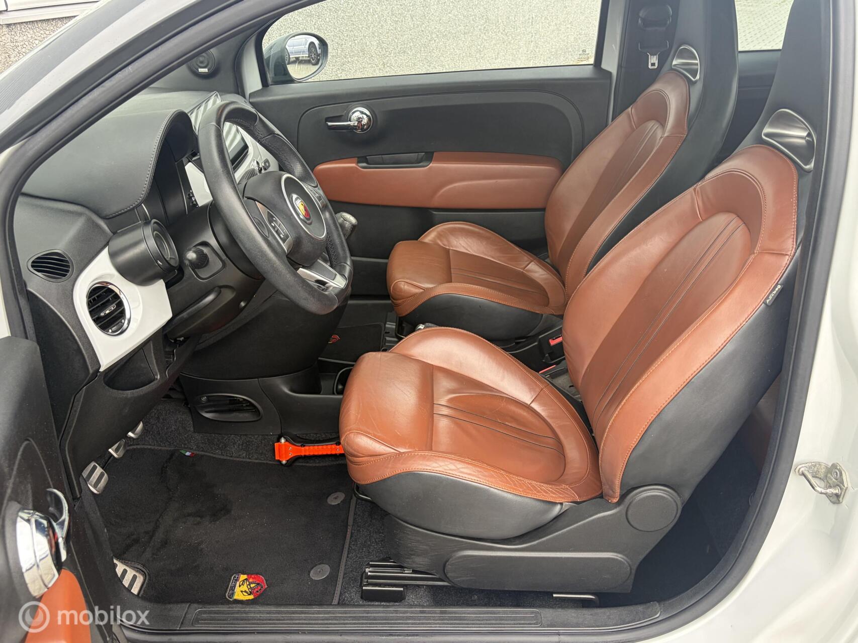 Foto van Fiat 500 Abarth