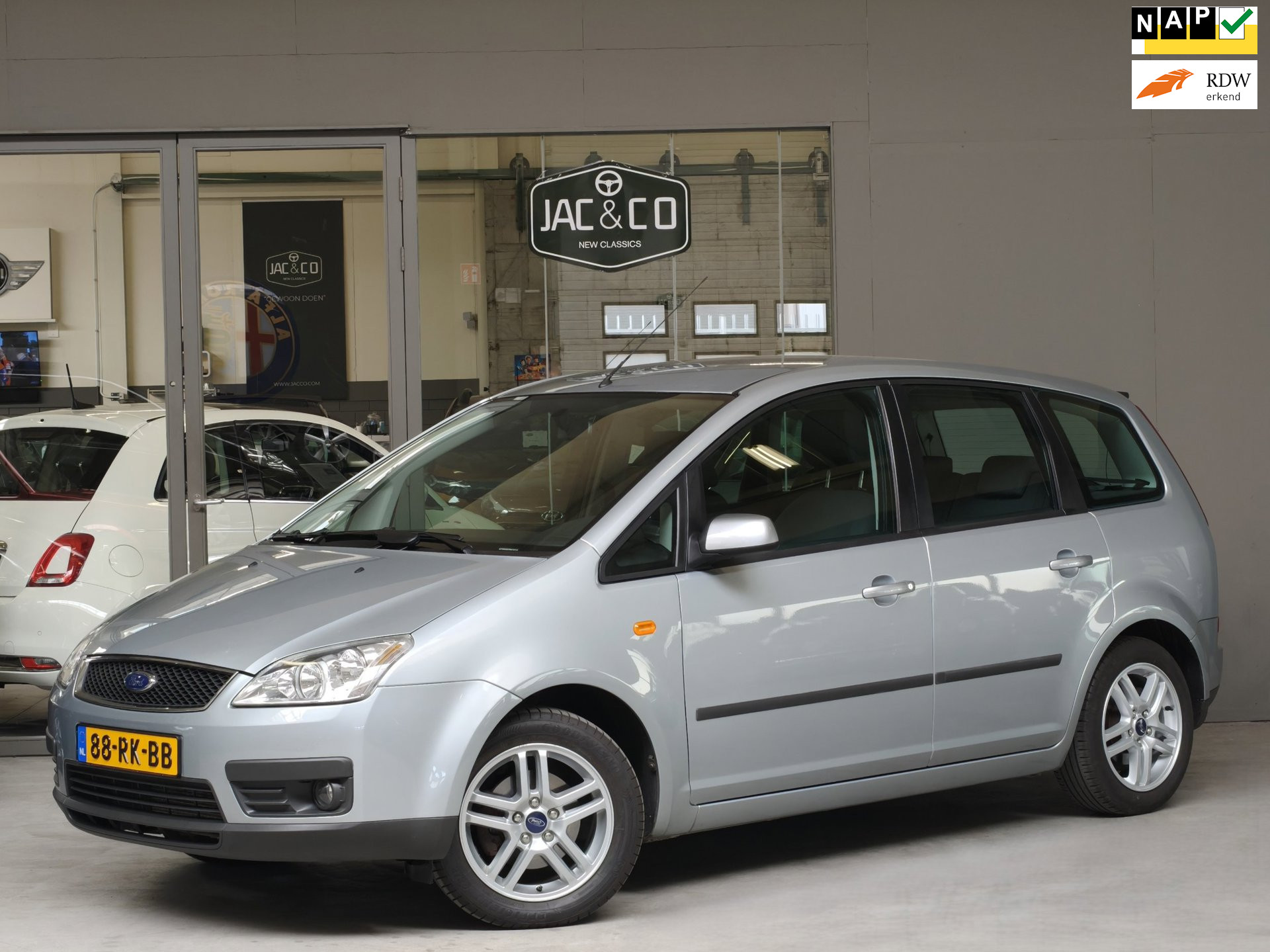 Ford Focus C-max 1.8-16V Futura Airco Keurig netjes ! 2005 - voorkant