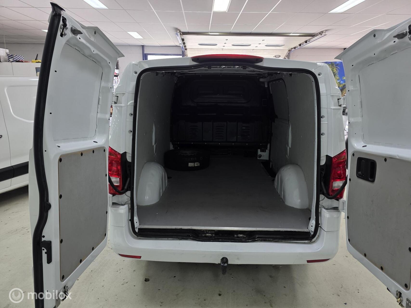 Foto van Mercedes-Benz Vito
