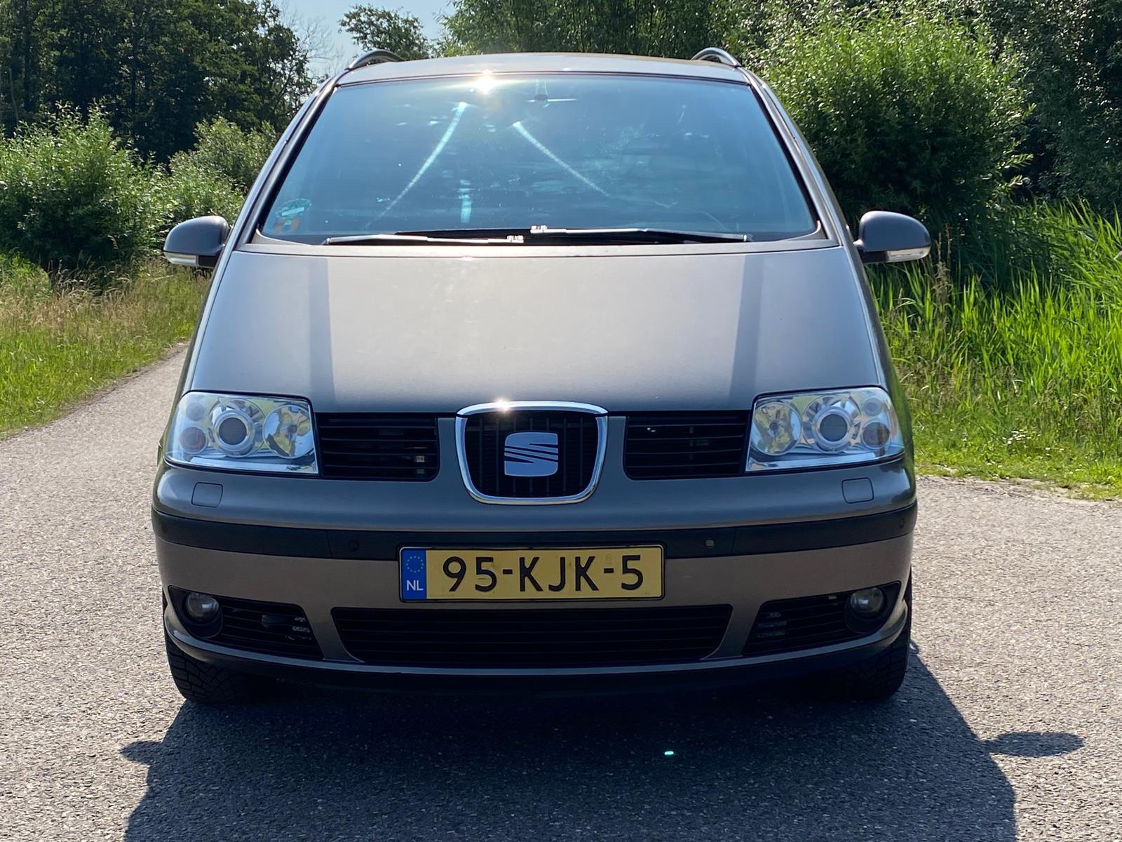 Foto van Seat Alhambra