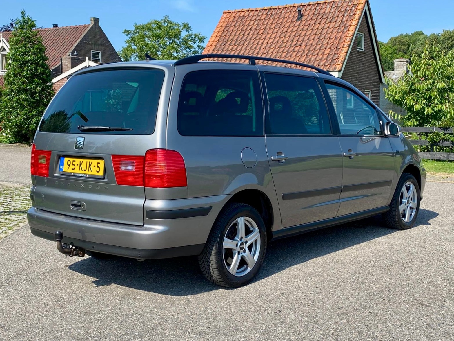Foto van Seat Alhambra
