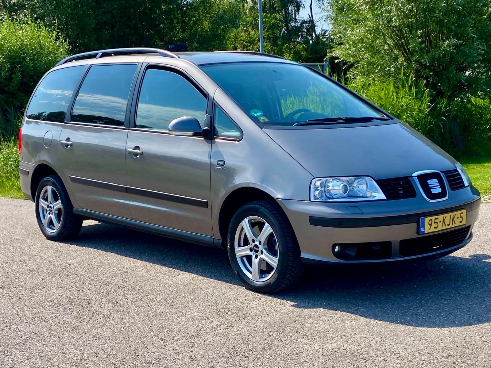 Foto van Seat Alhambra