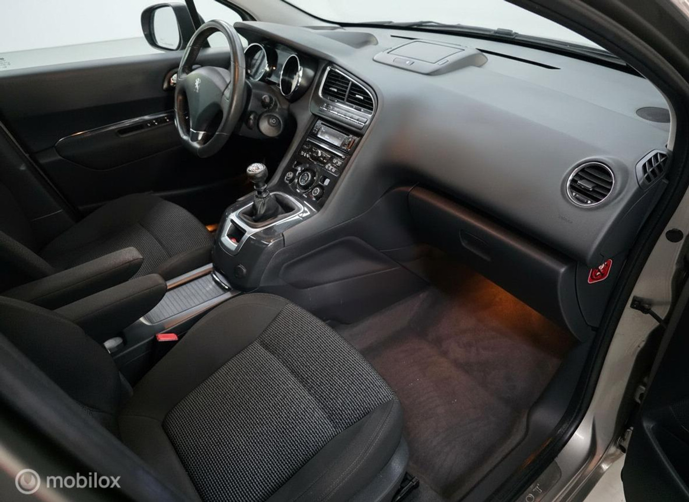 Foto van Peugeot 5008