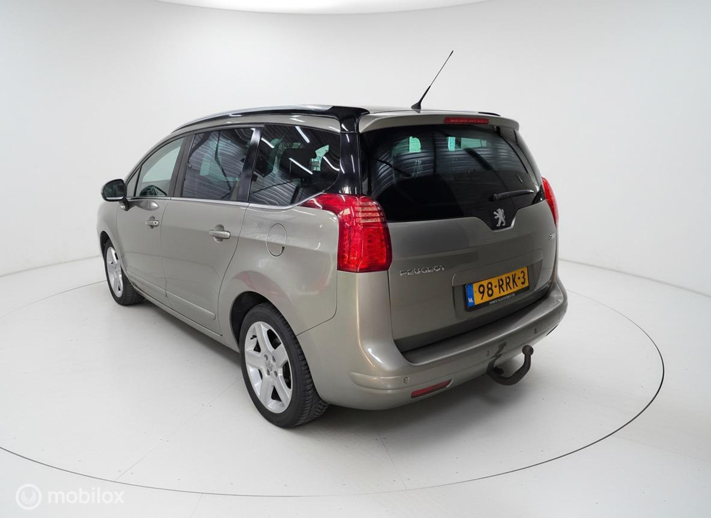 Foto van Peugeot 5008