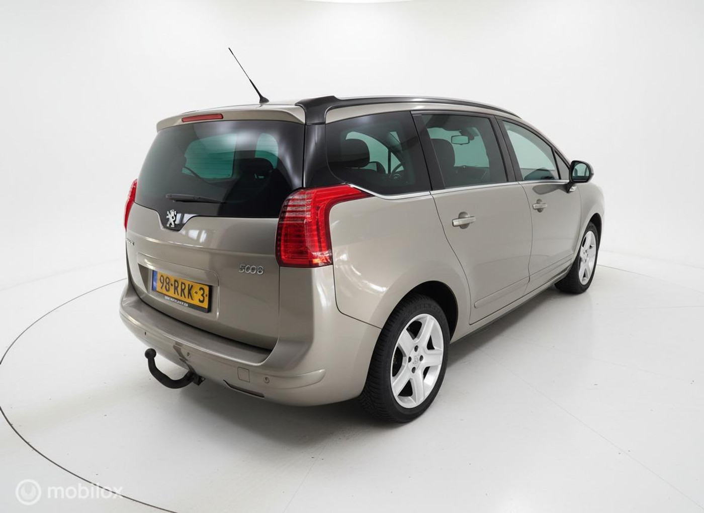 Foto van Peugeot 5008