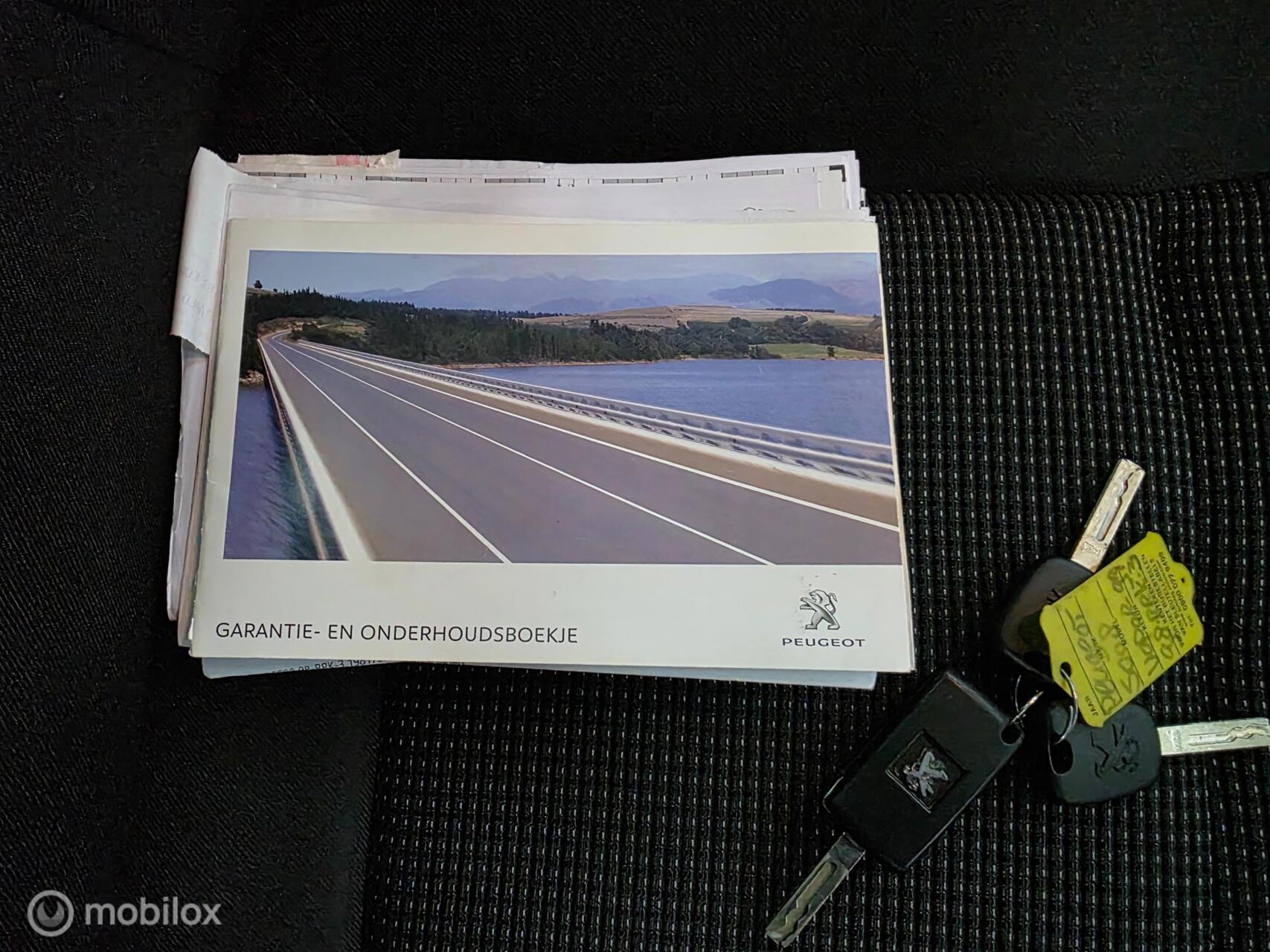 Foto van Peugeot 5008
