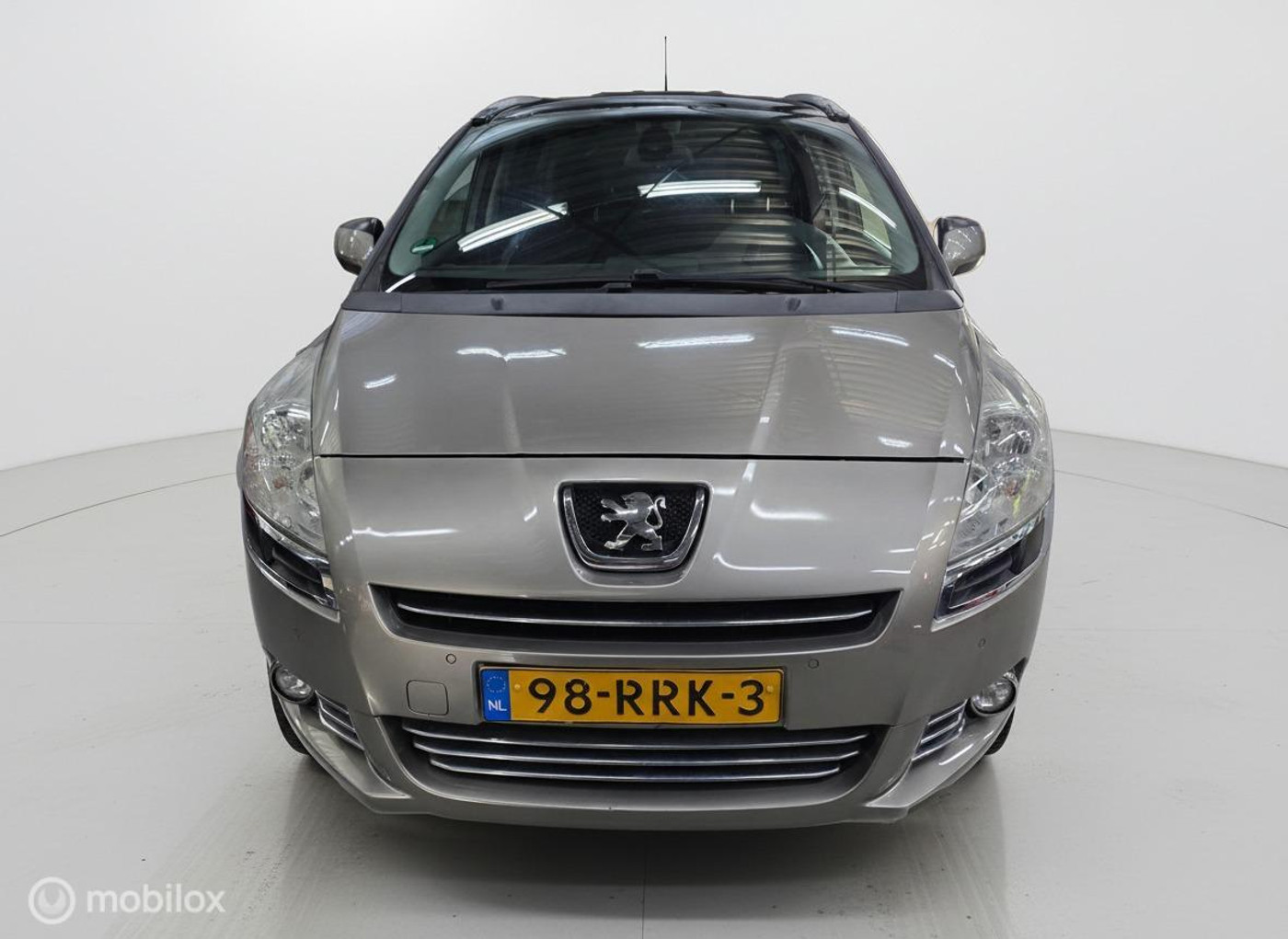 Foto van Peugeot 5008