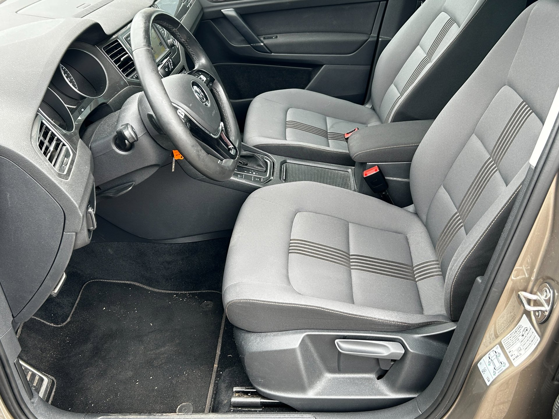 Foto van Volkswagen Golf Sportsvan
