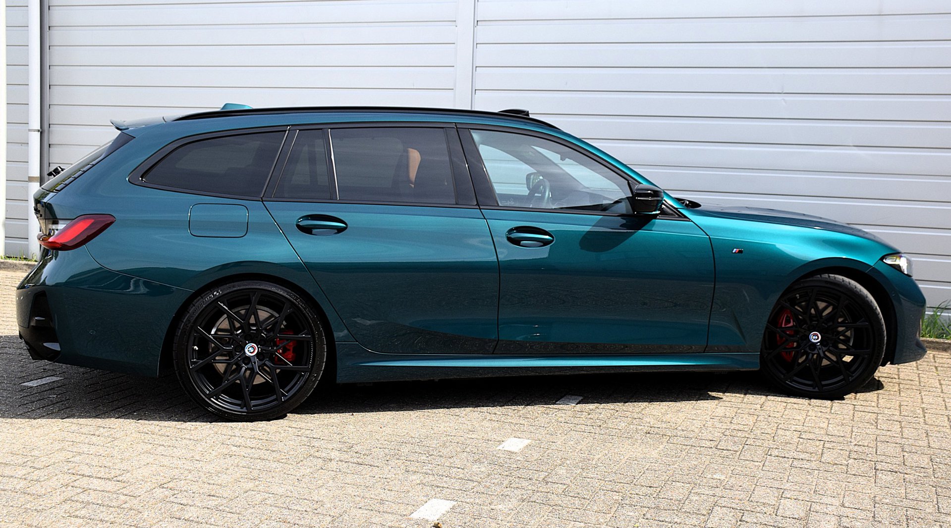Foto van BMW 330e